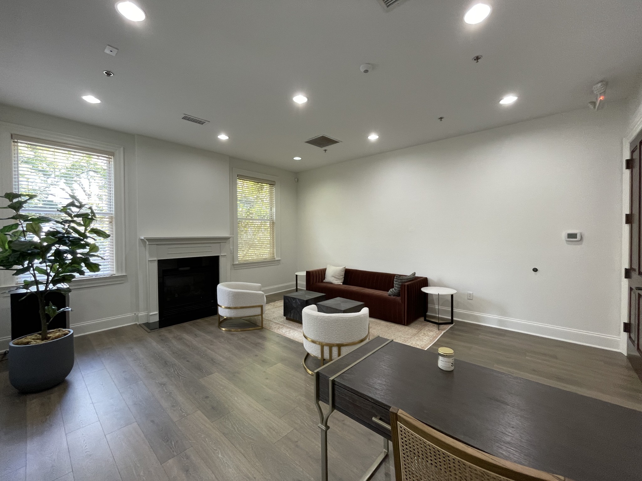 131 3rd Ave, N
