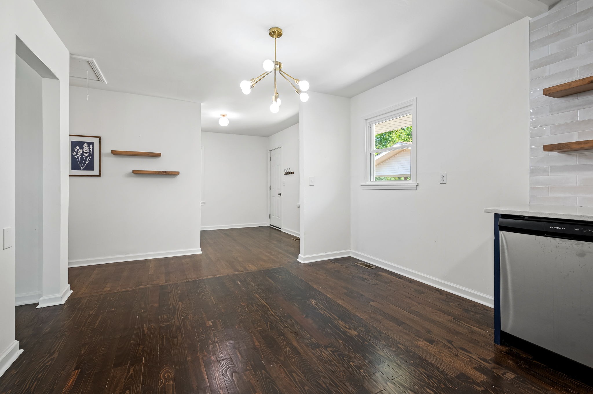 1006 Peachtree St