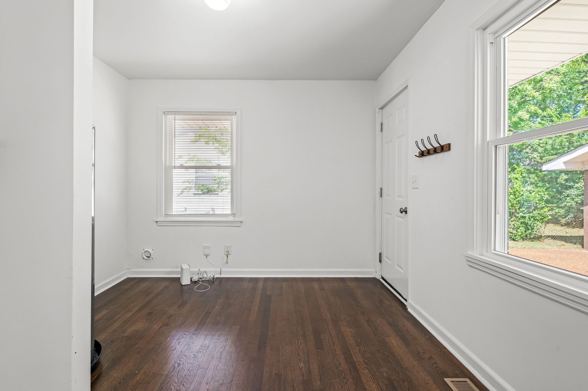 1006 Peachtree St
