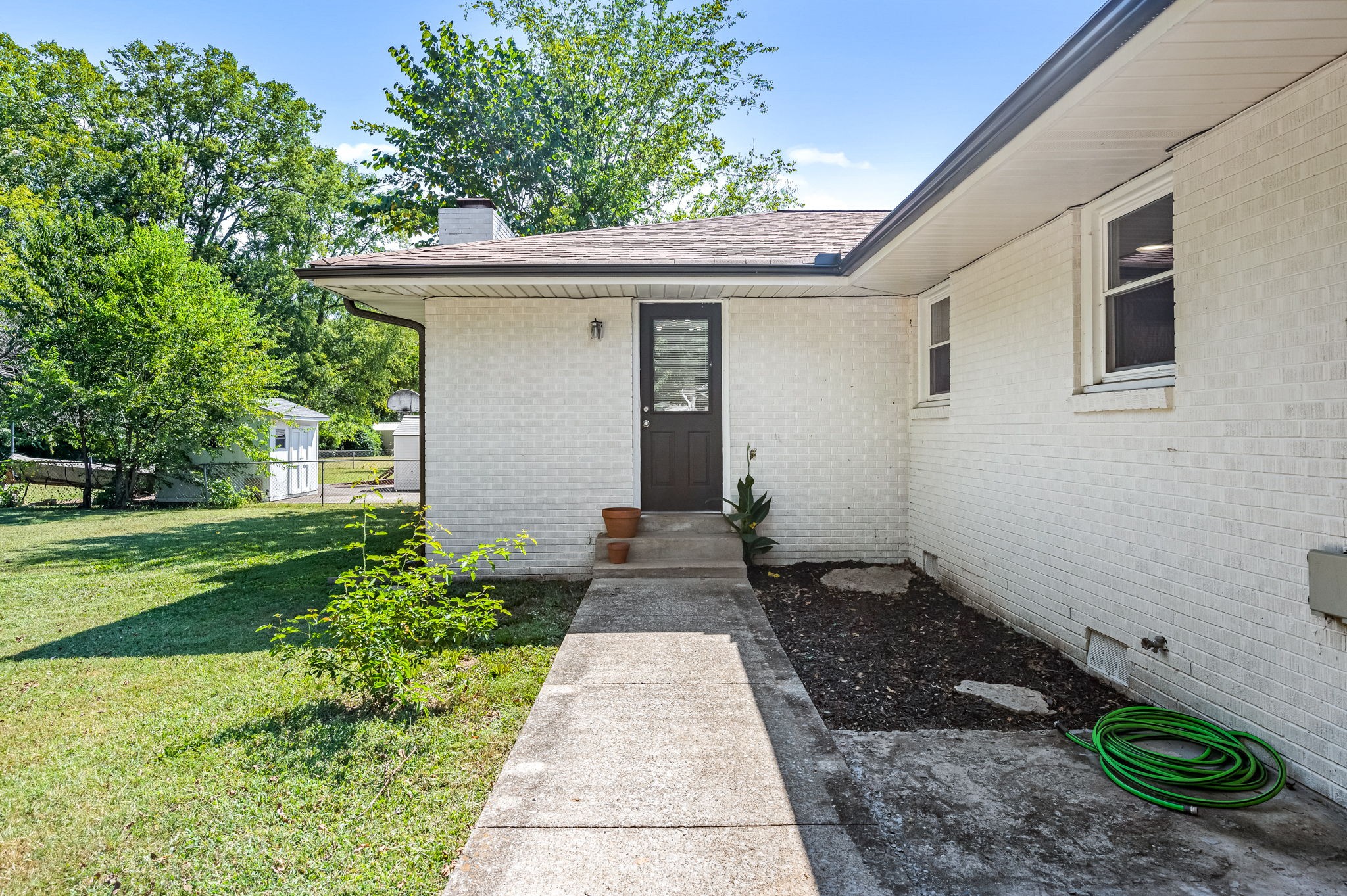 1006 Peachtree St