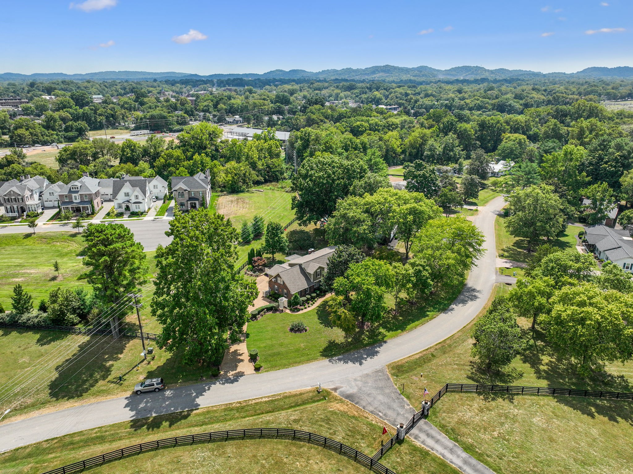 161 Lancaster Dr
