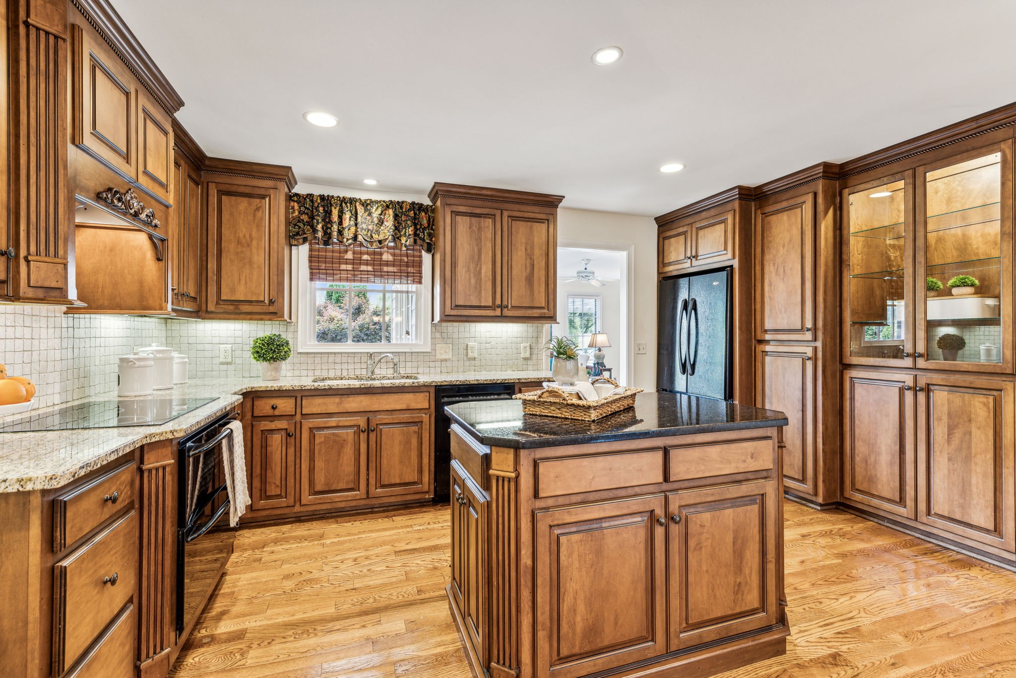 161 Lancaster Dr