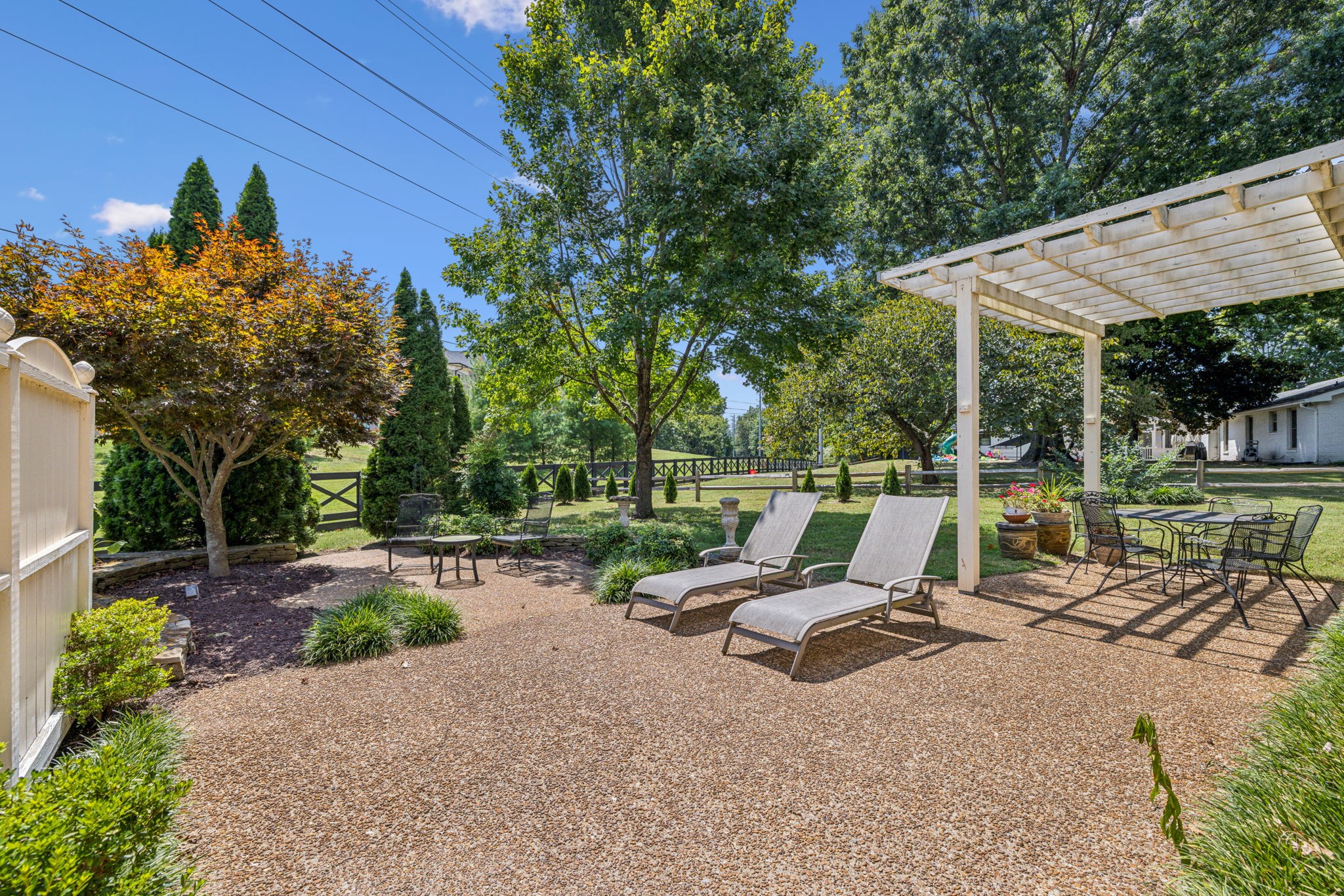 161 Lancaster Dr