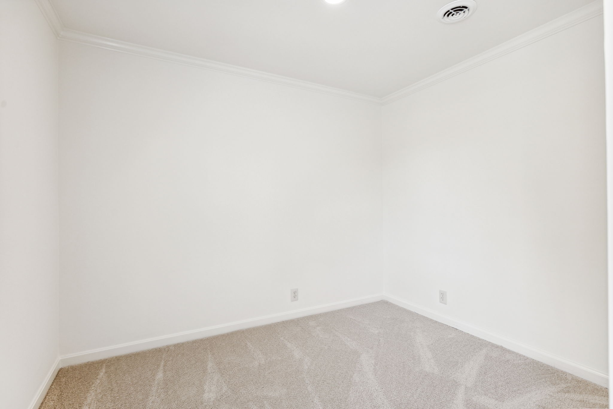 161 Lancaster Dr