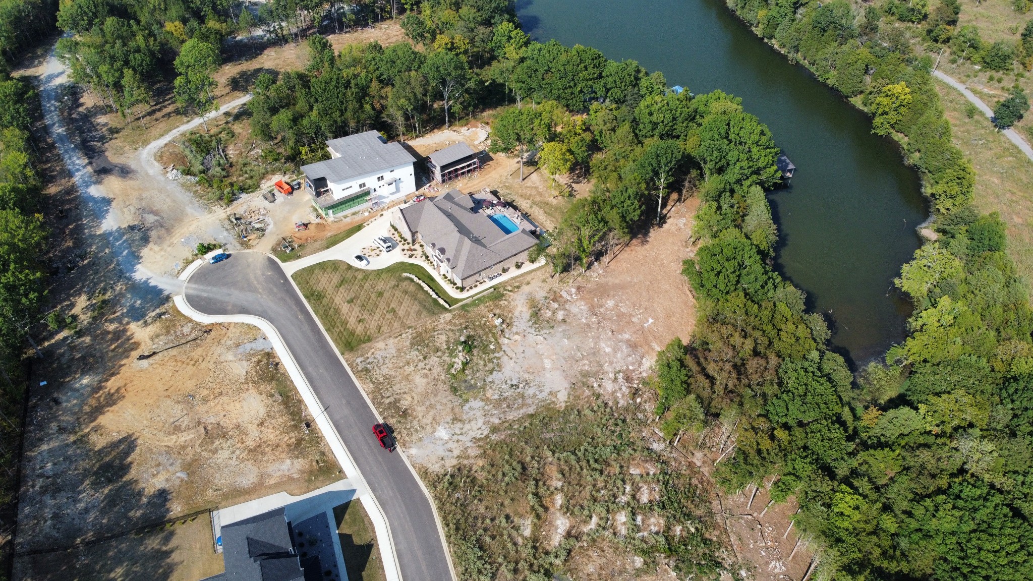 1007A Paradise City Blvd