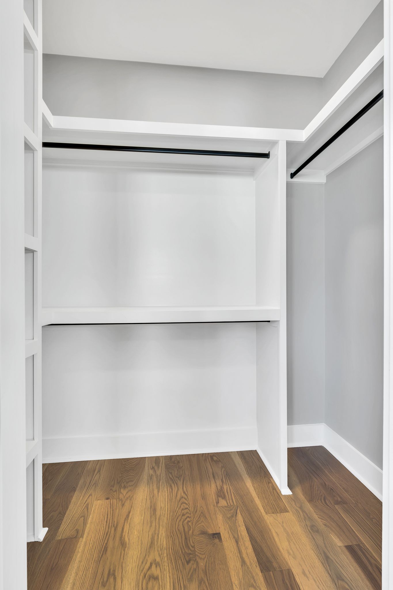 5402 Michigan Ave Unit: B