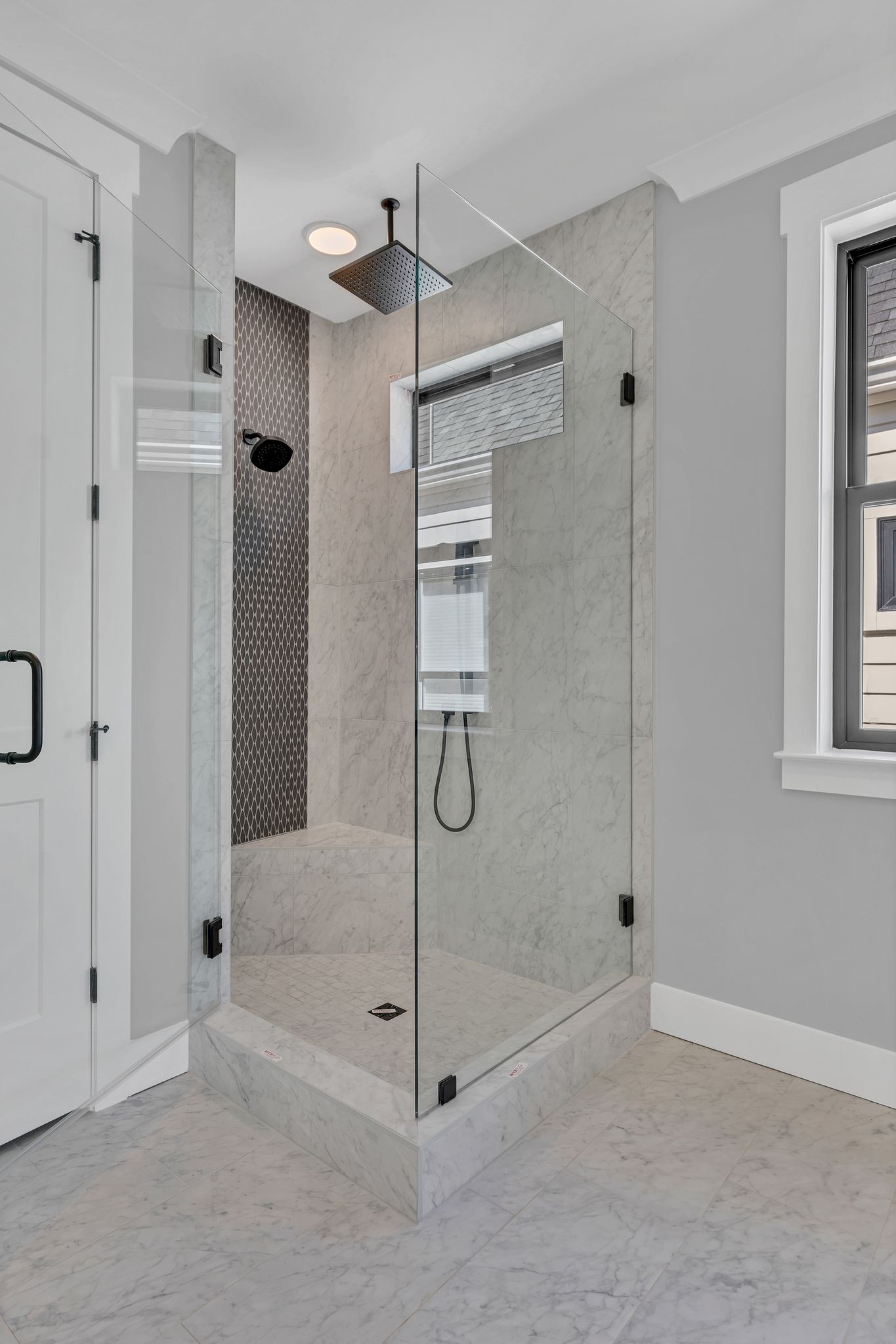 5402 Michigan Ave Unit: B