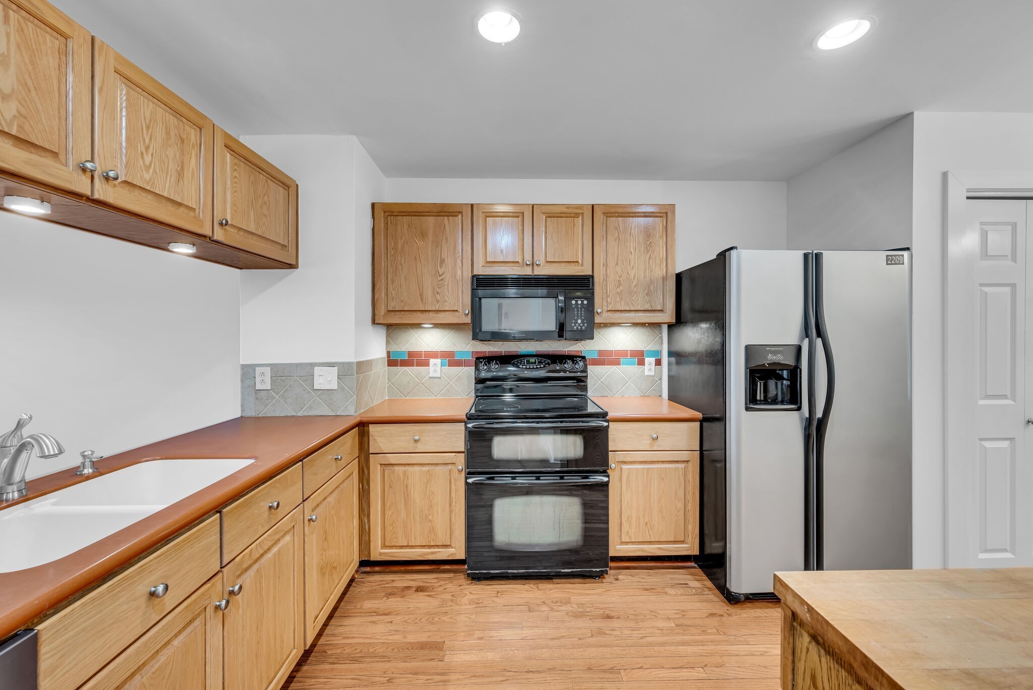 2209 Westview Dr