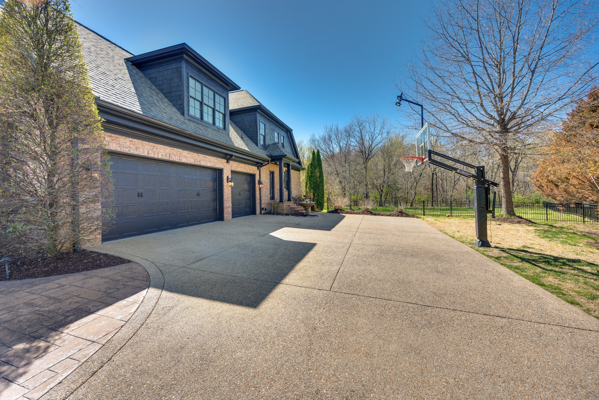 4346 Ambergate Ct