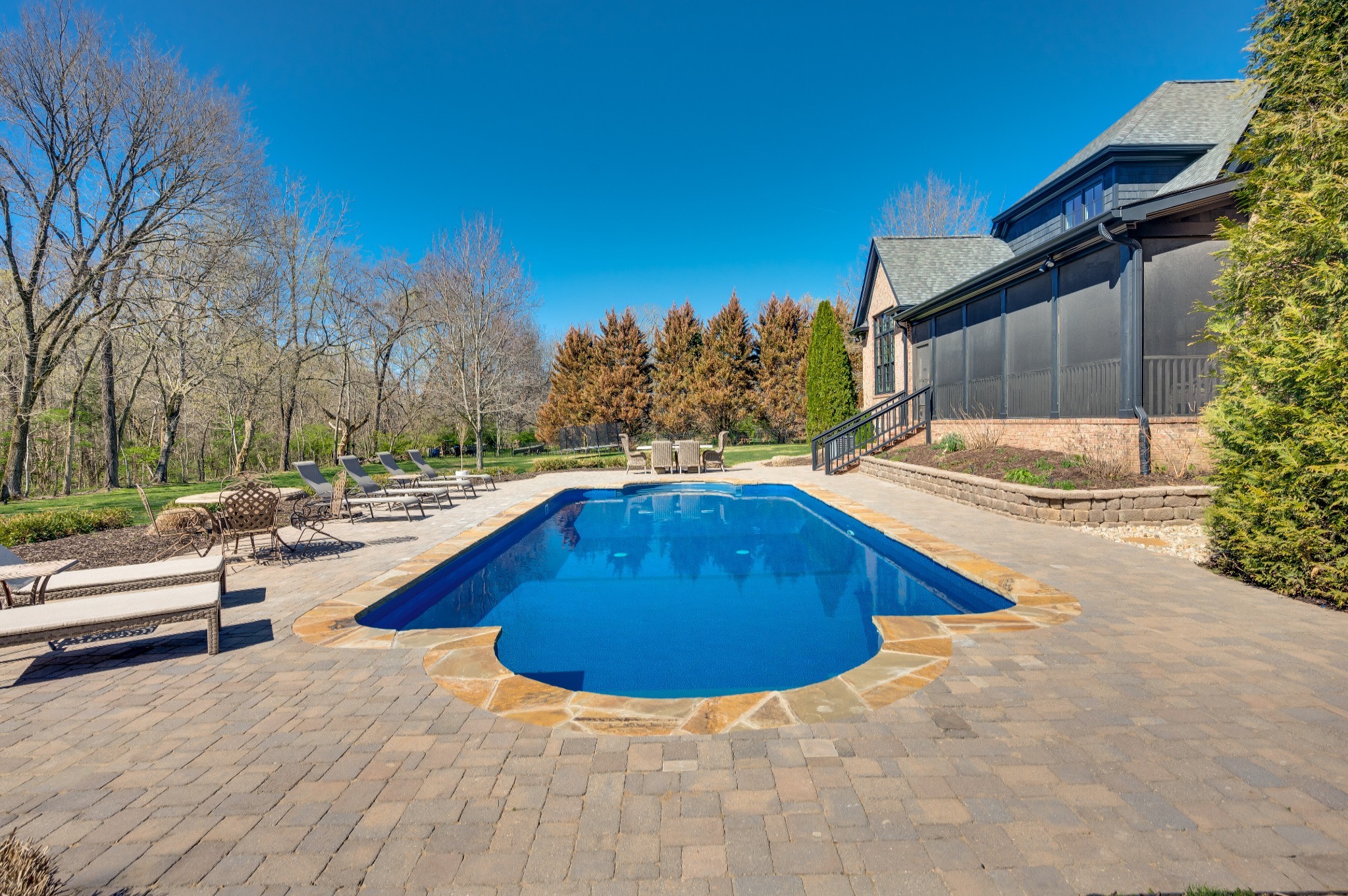 4346 Ambergate Ct