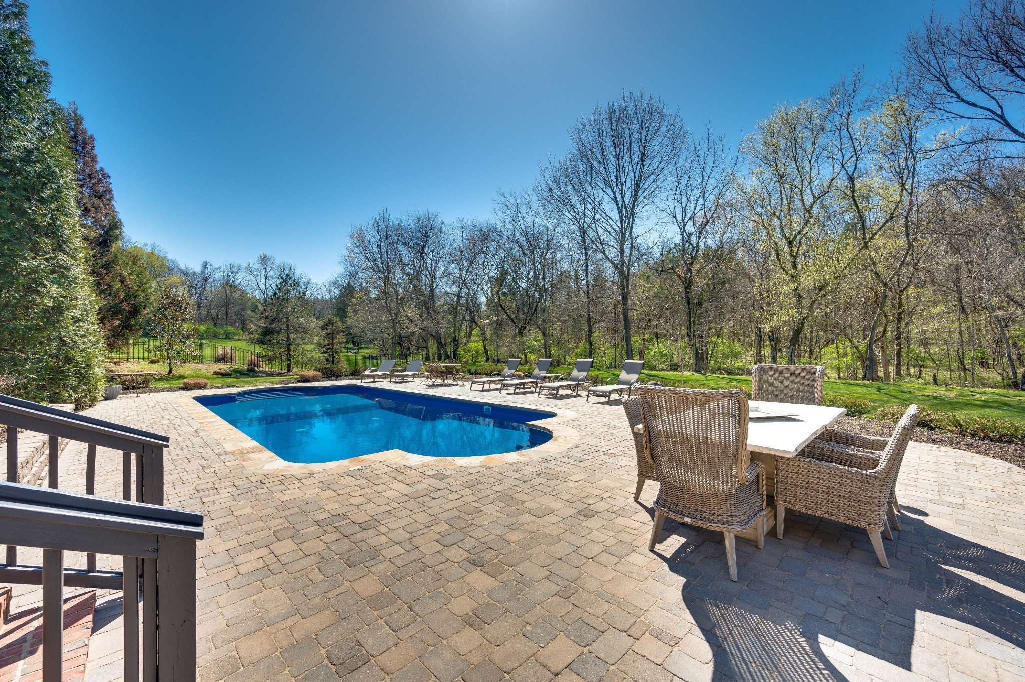 4346 Ambergate Ct