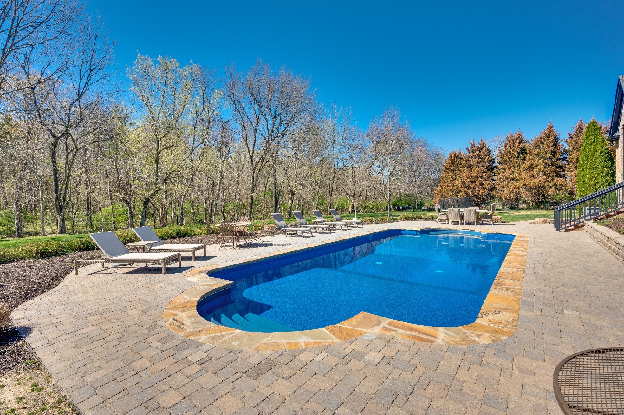 4346 Ambergate Ct