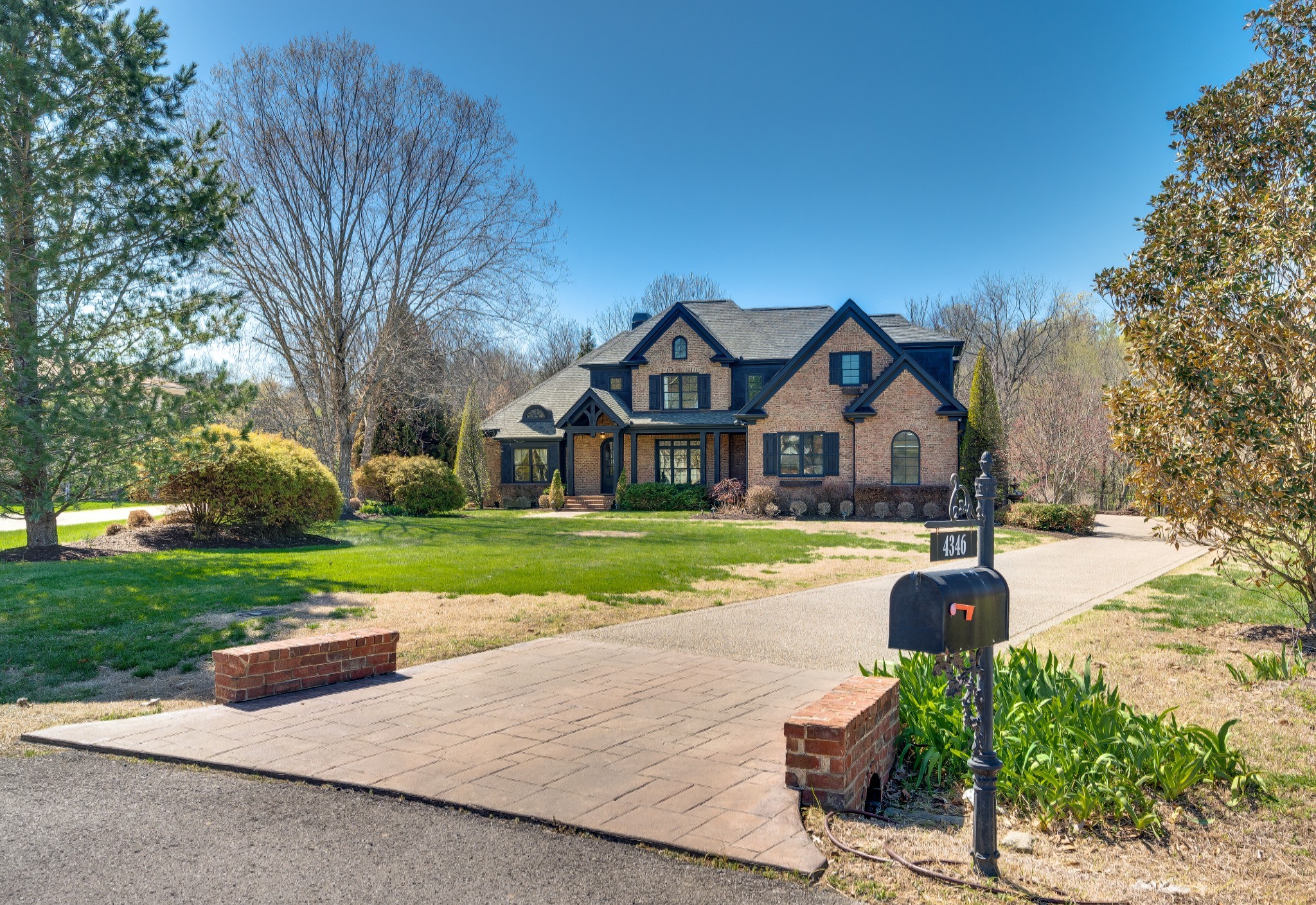 4346 Ambergate Ct