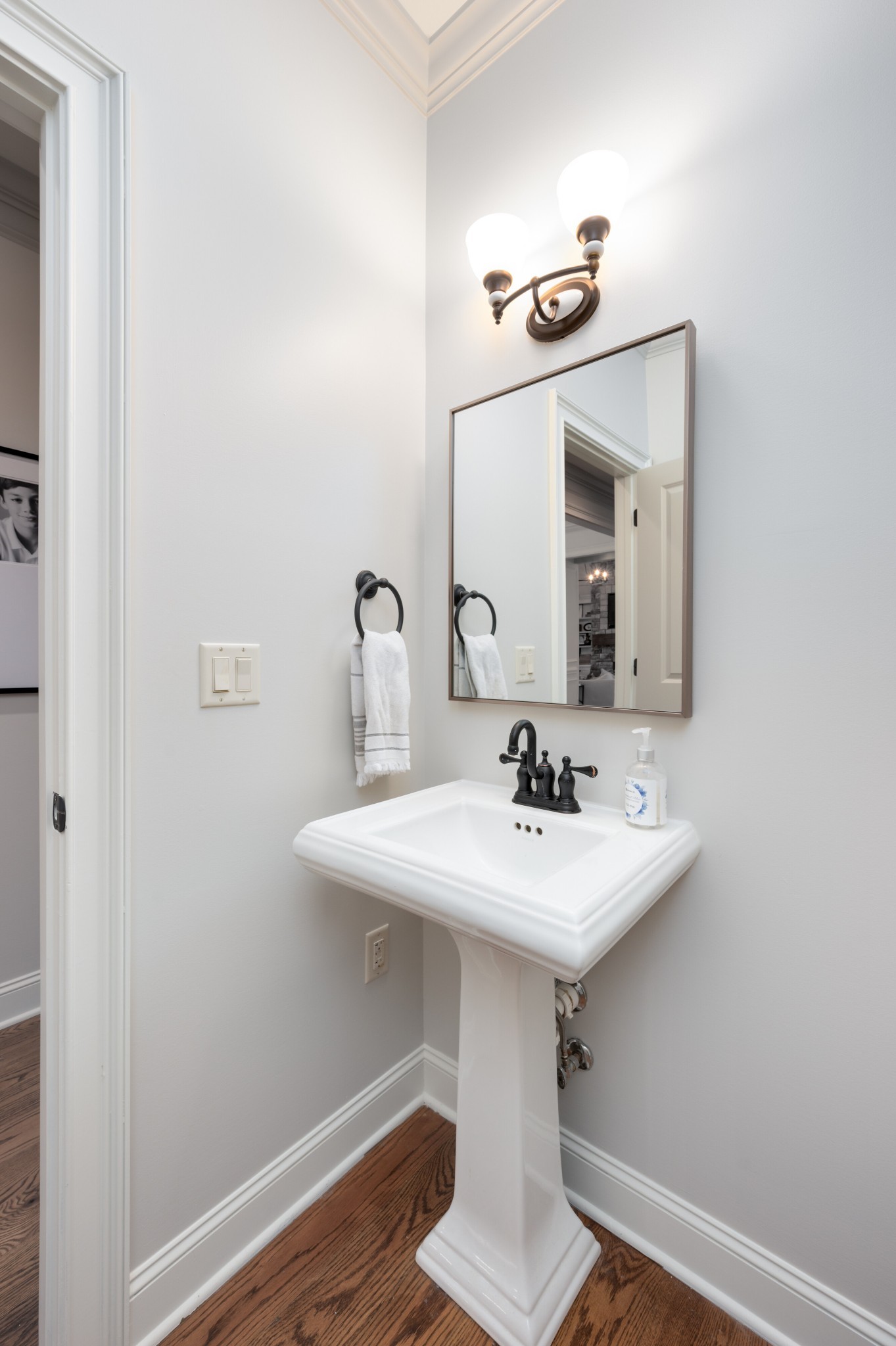 4346 Ambergate Ct
