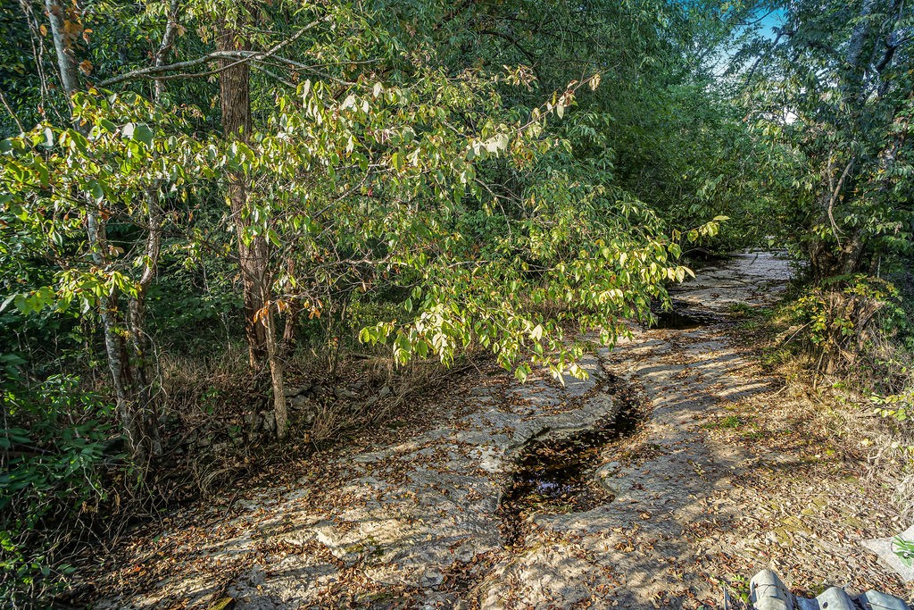 0a Henley Hollow Rd