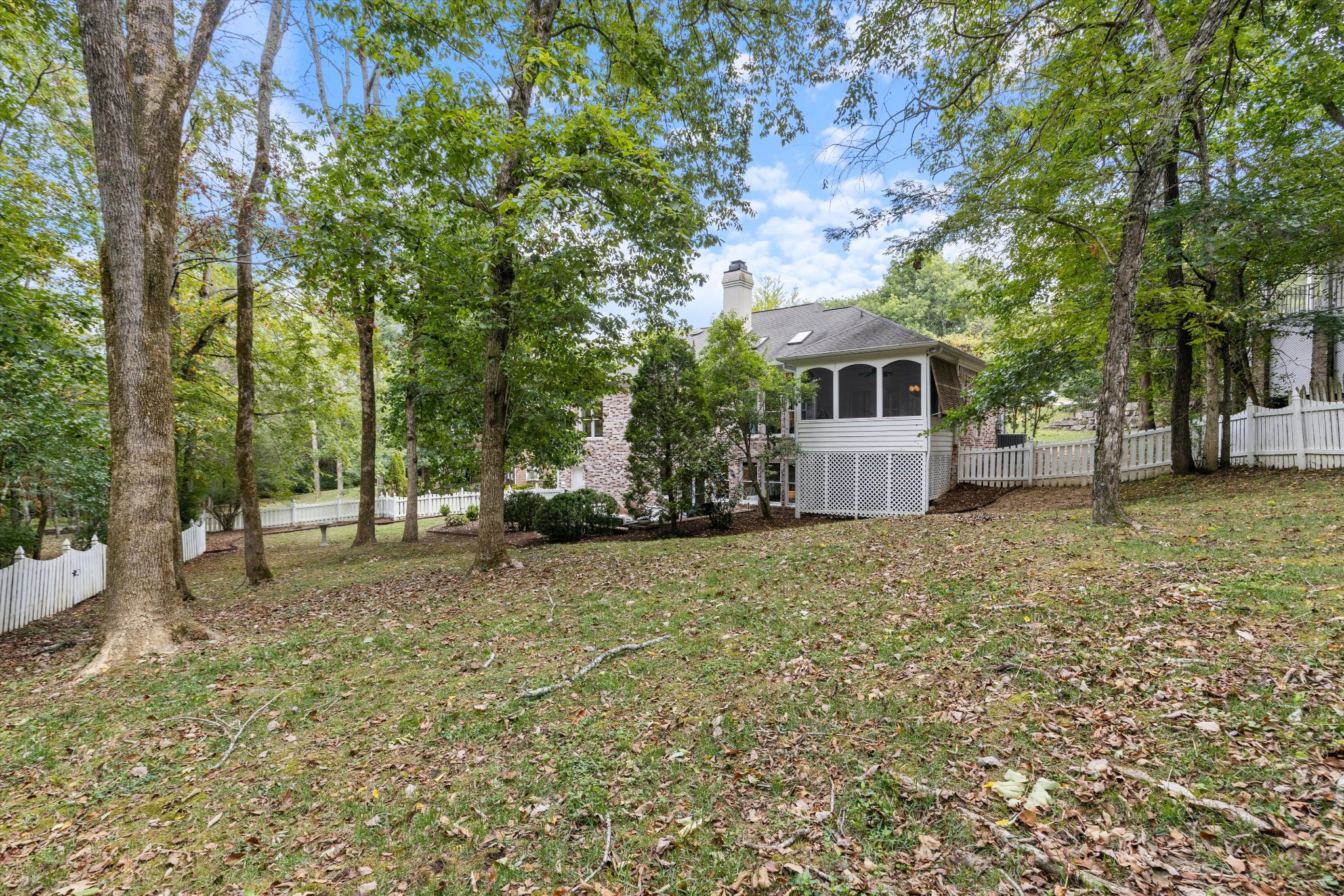 240 Bramerton Ct