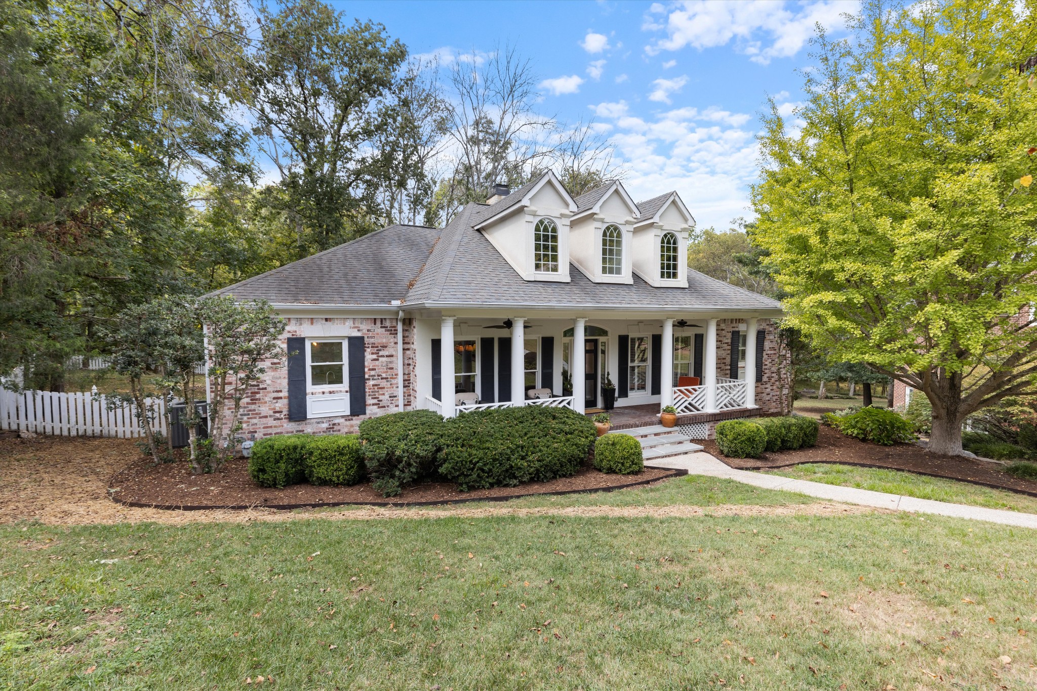 240 Bramerton Ct