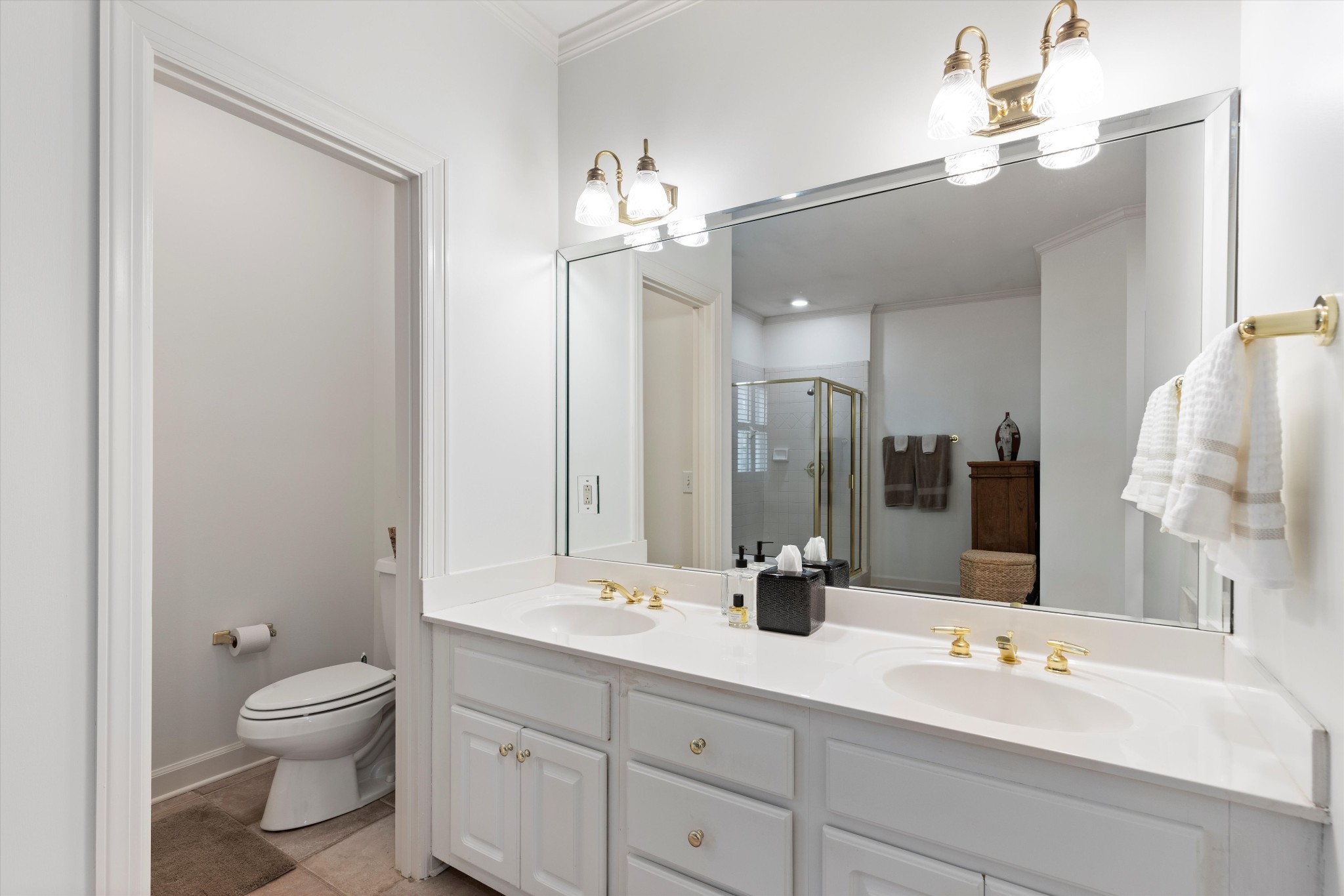 240 Bramerton Ct