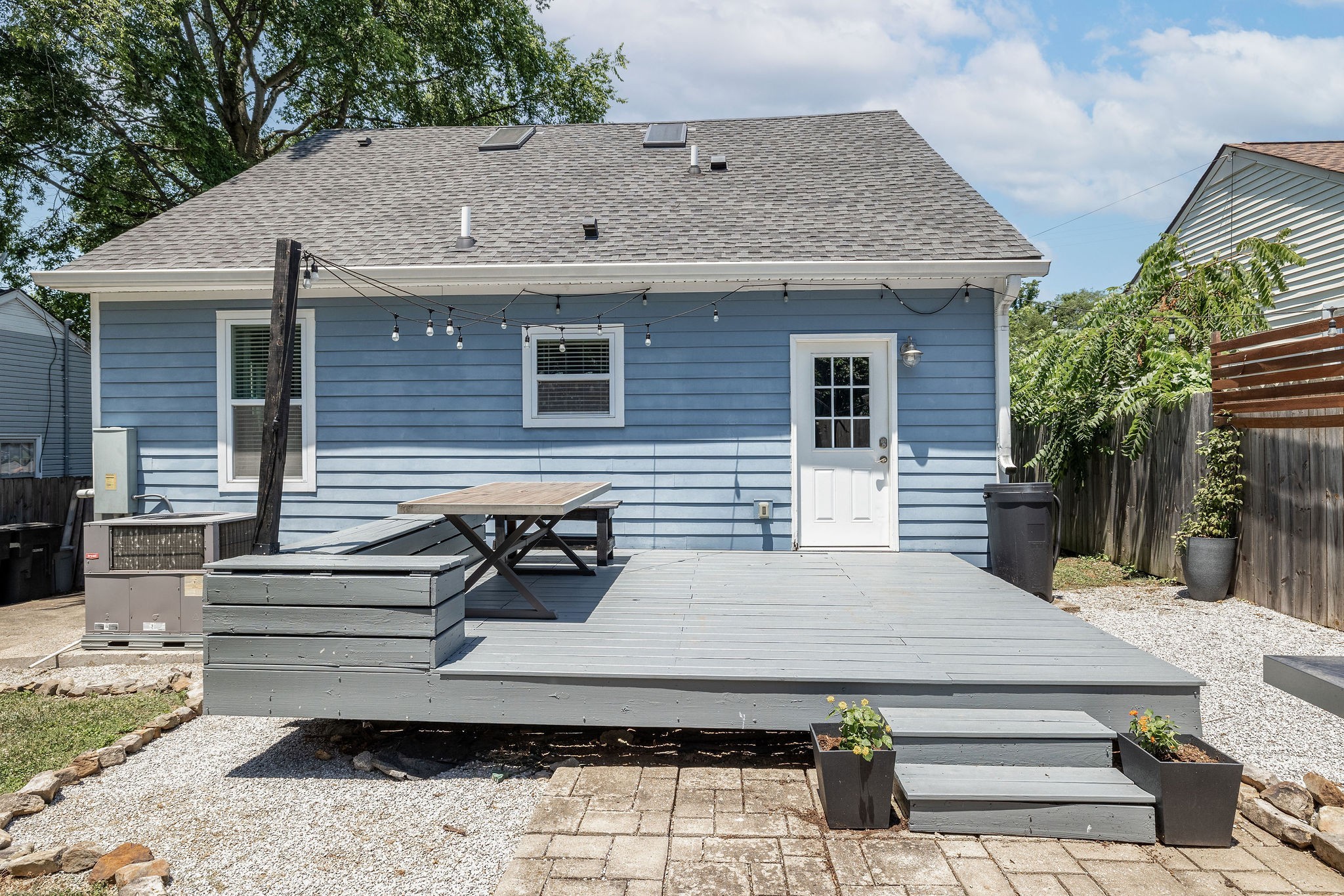 840 Seymour Ave