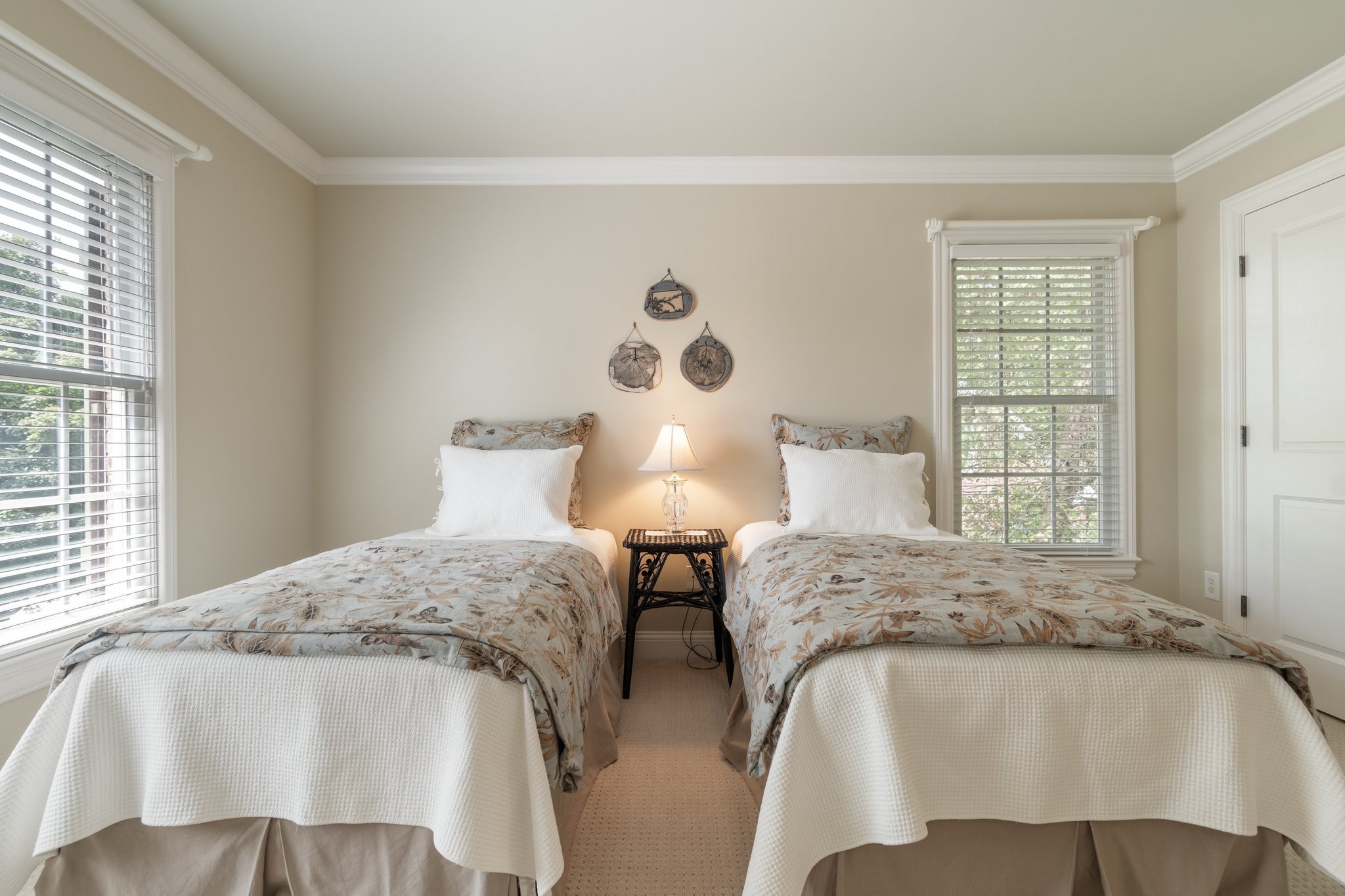 566 Ploughmans Bend Dr