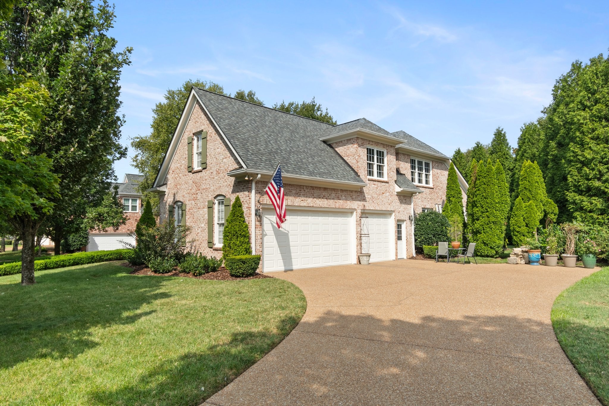 566 Ploughmans Bend Dr