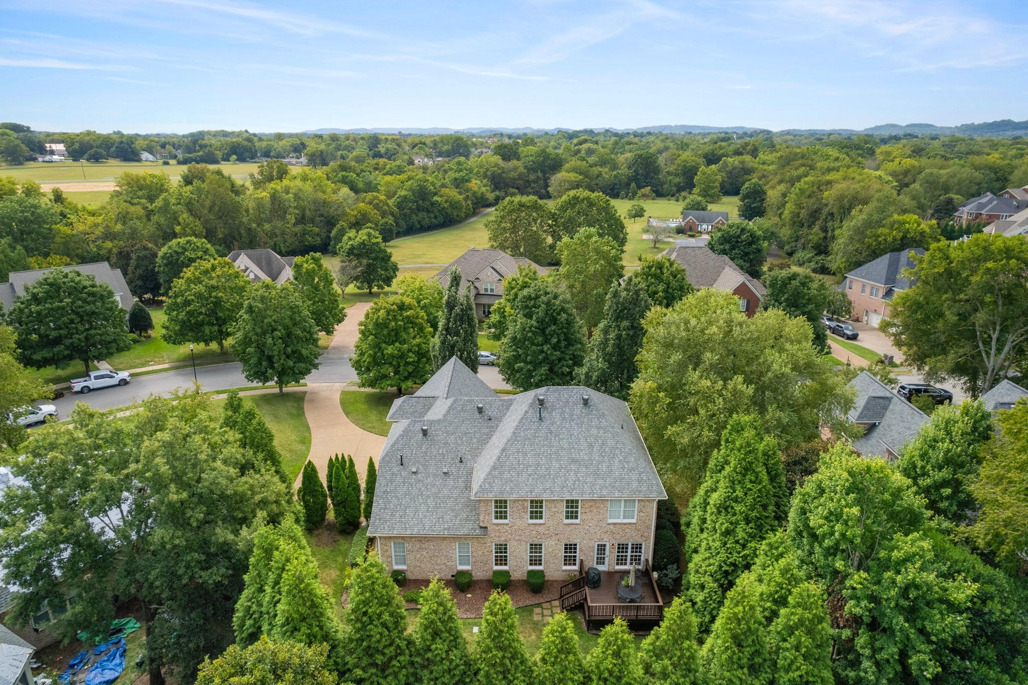 566 Ploughmans Bend Dr