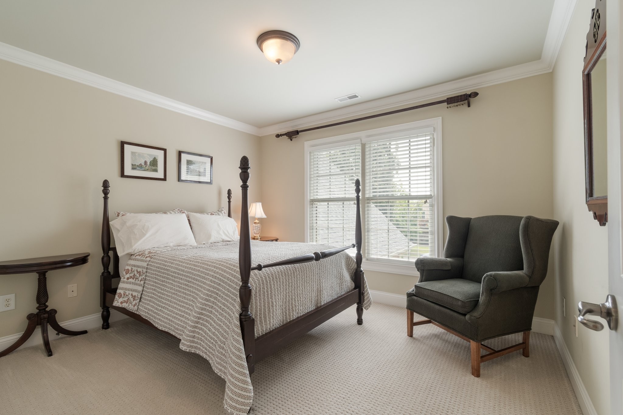 566 Ploughmans Bend Dr