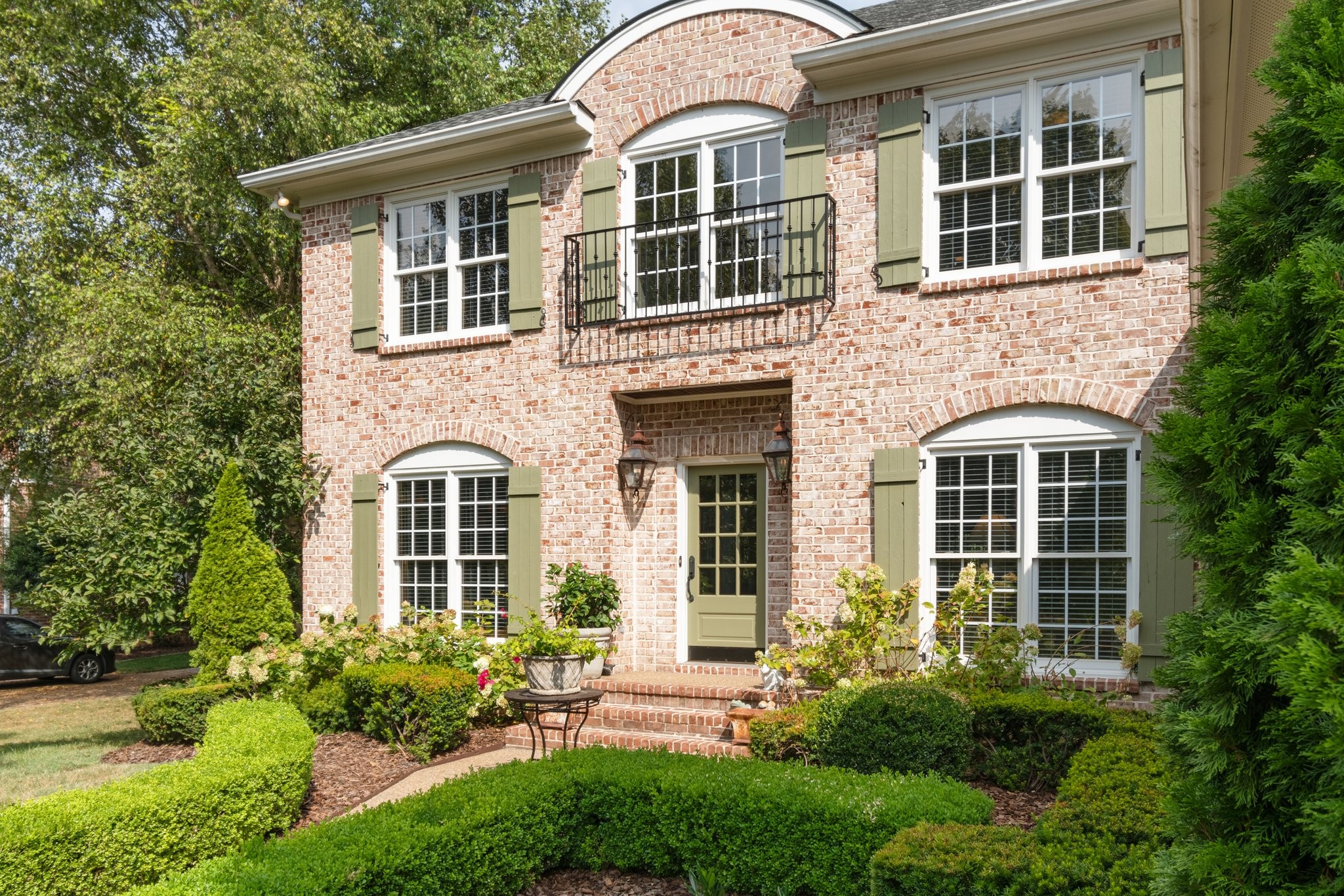 566 Ploughmans Bend Dr