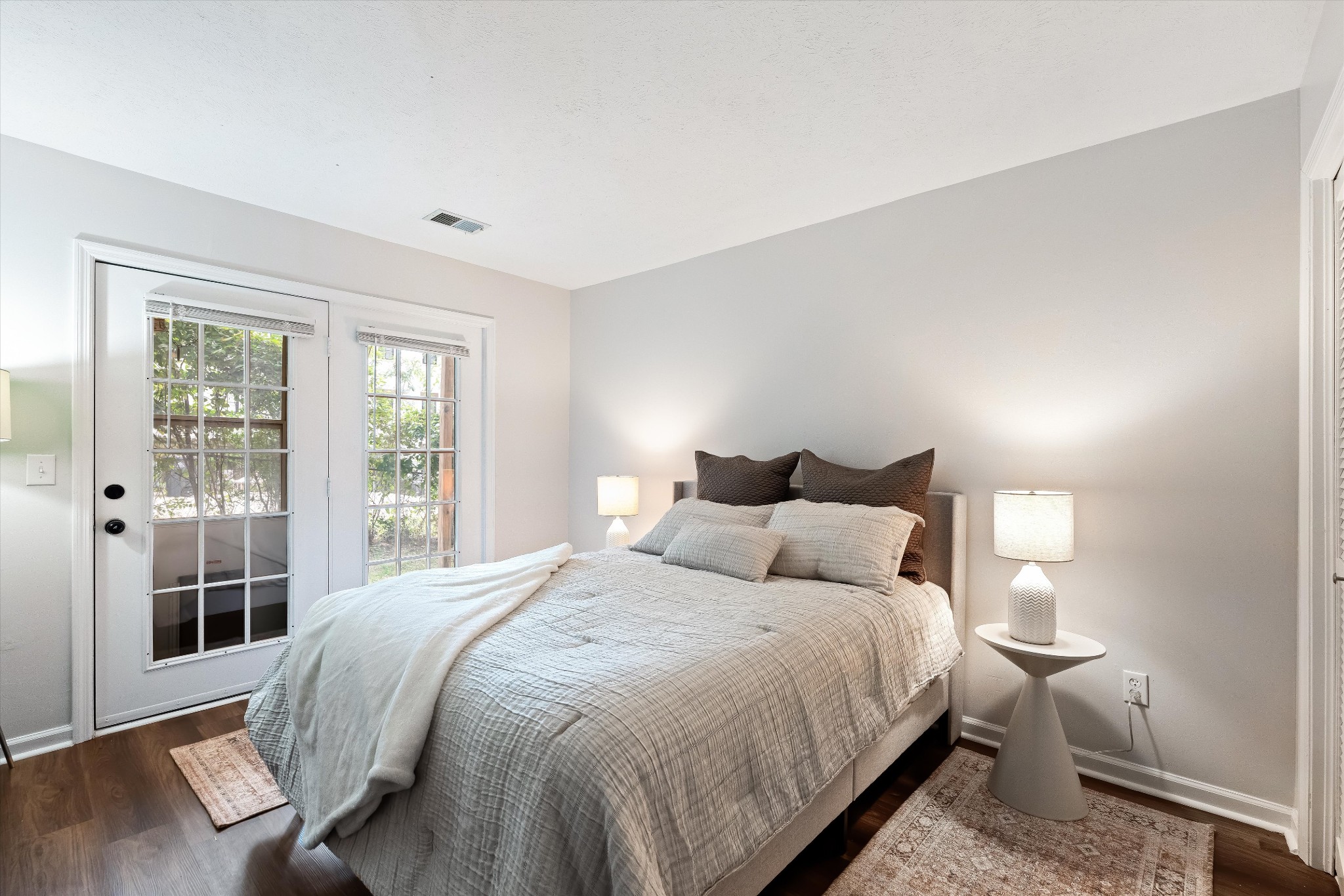 515D Chesterfield Ave Unit: D