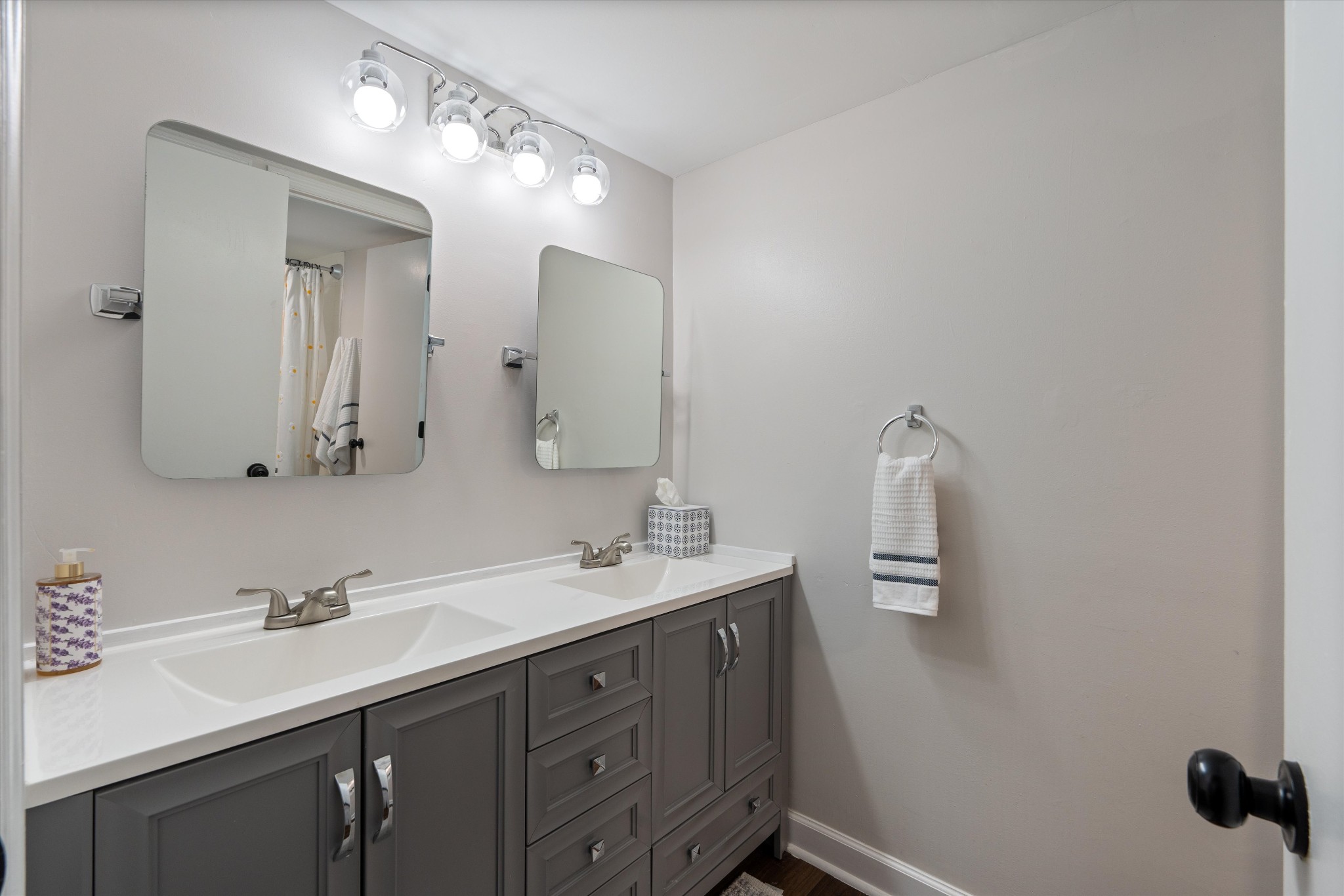 515D Chesterfield Ave Unit: D