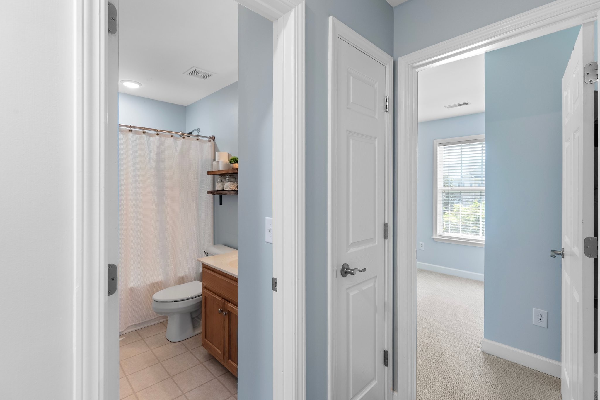 1311 Saybrook Crossing