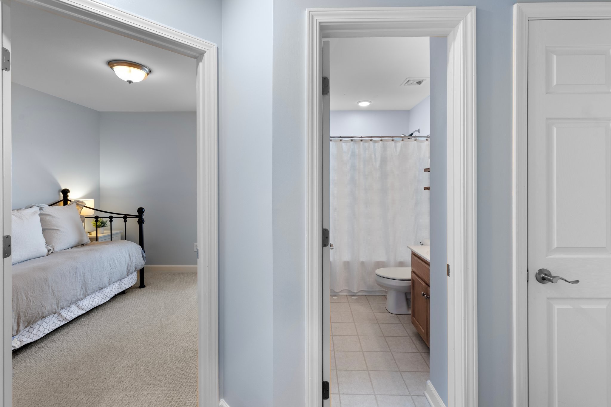 1311 Saybrook Crossing