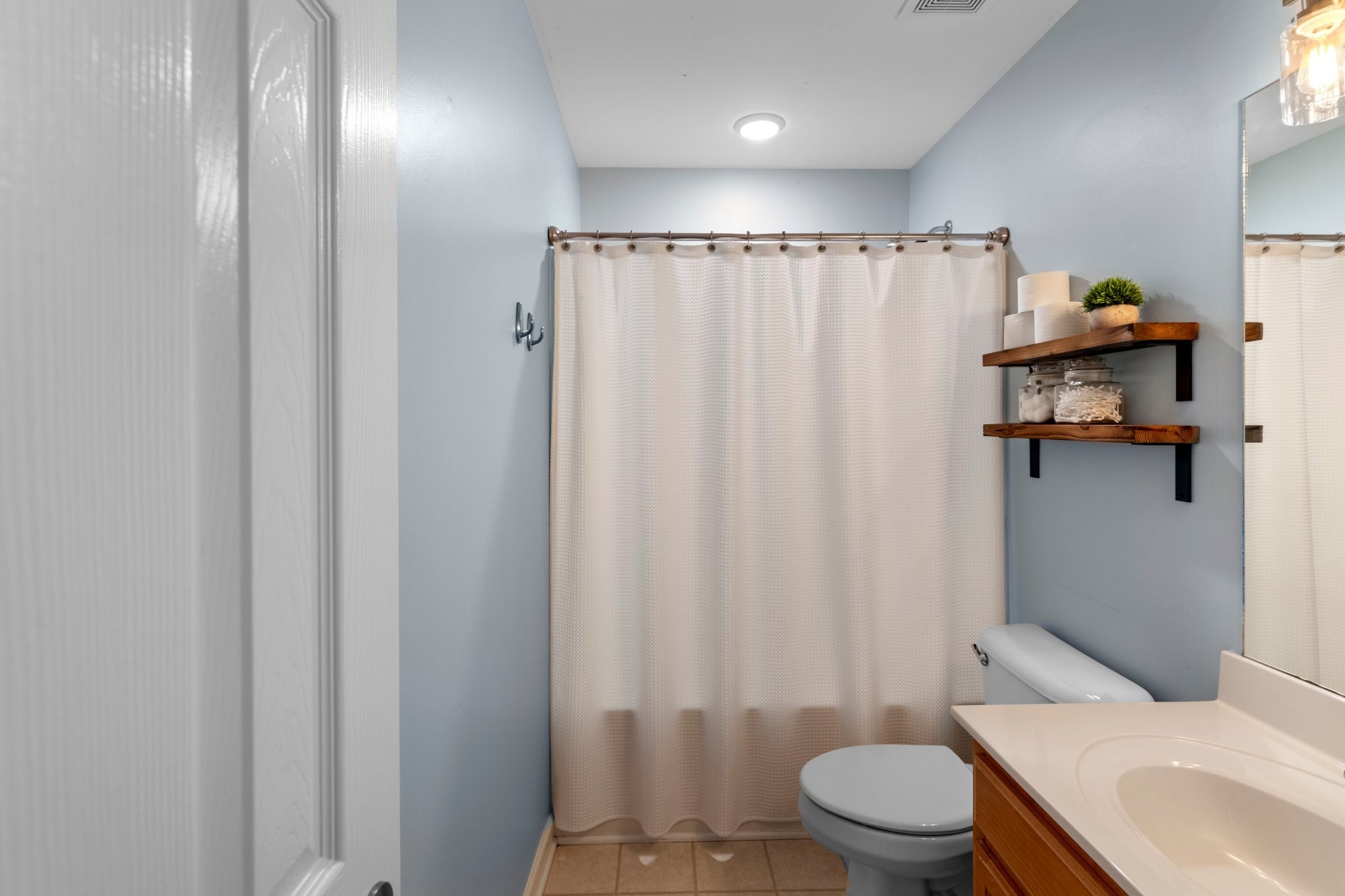 1311 Saybrook Crossing