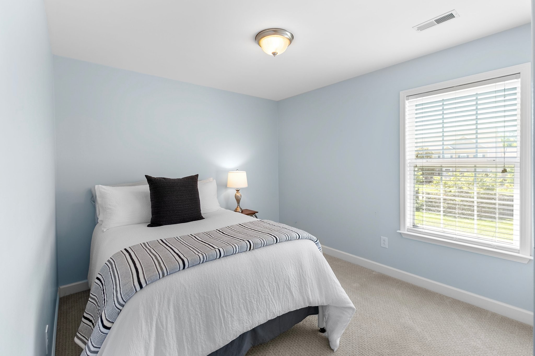 1311 Saybrook Crossing