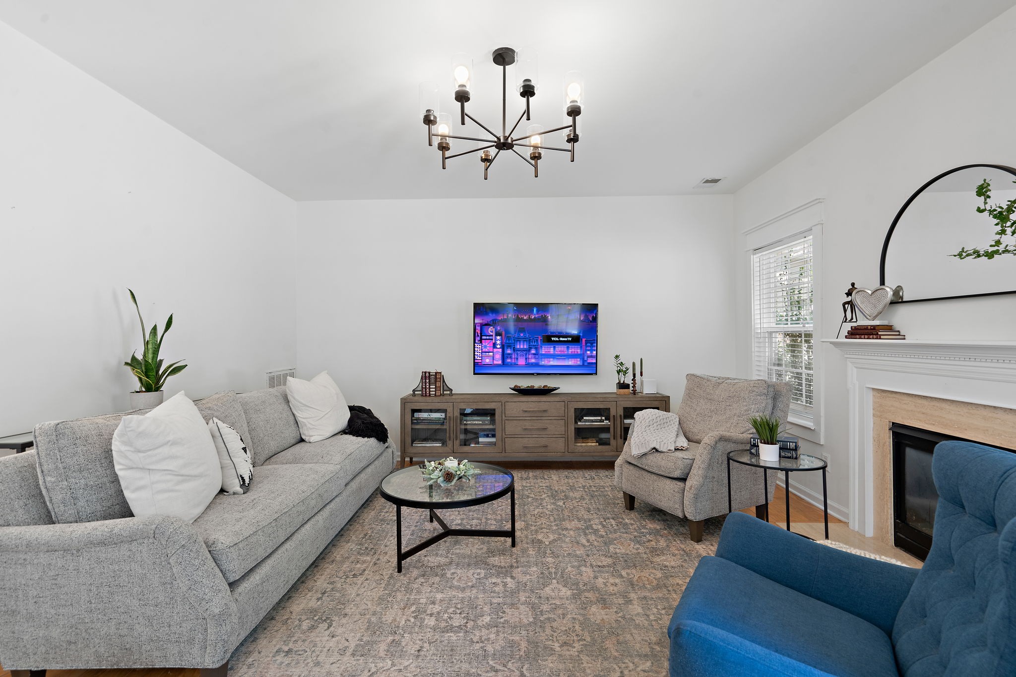 6857 Bridgewater Dr