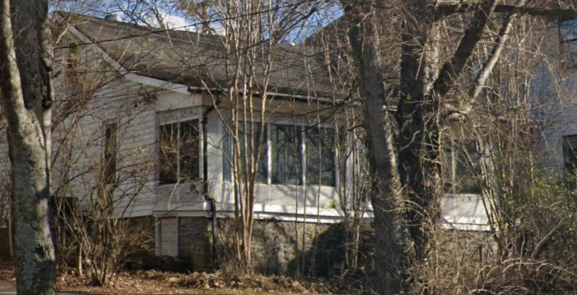 202 Orlando Ave