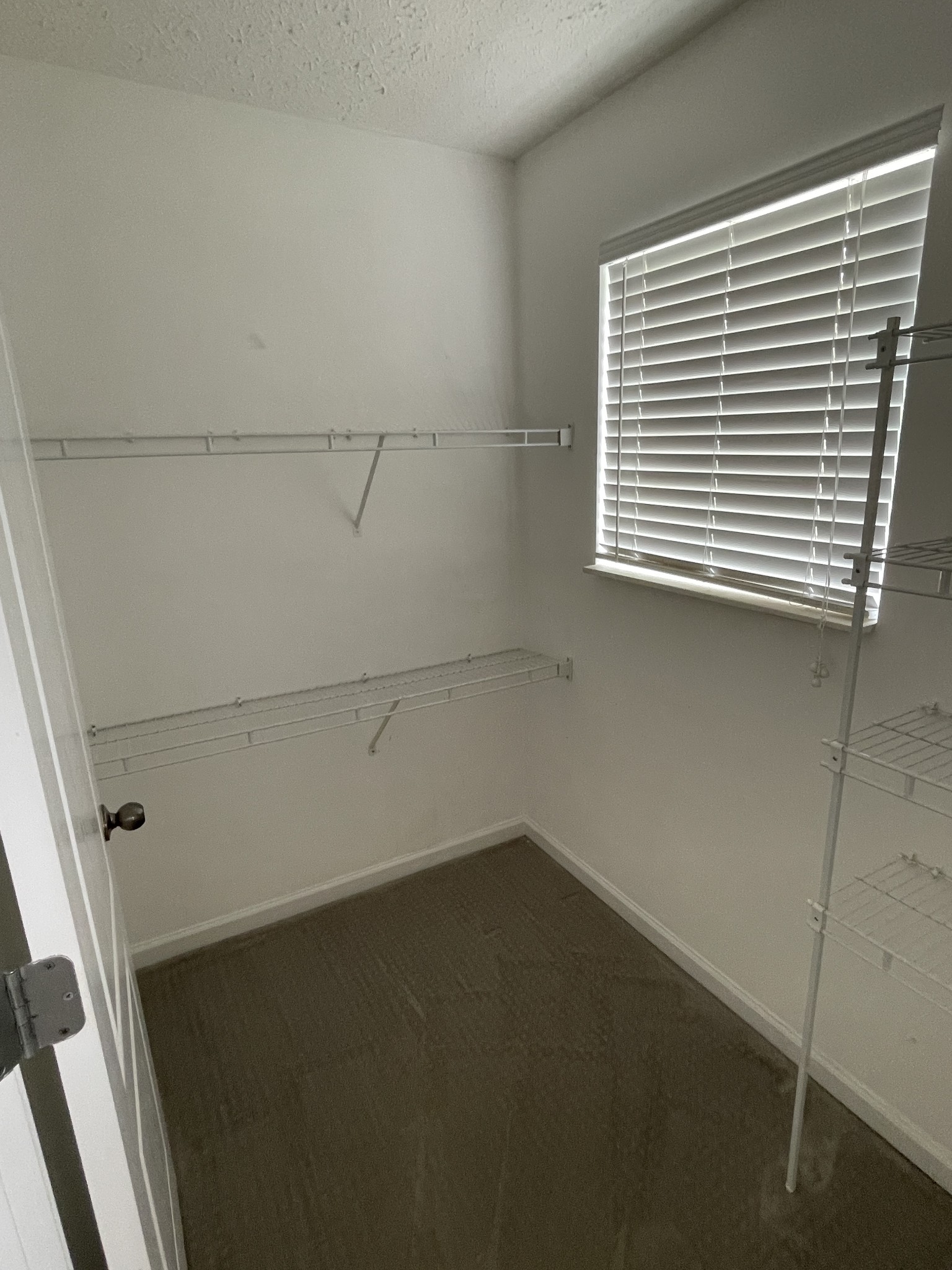 951 Seven Oaks Blvd