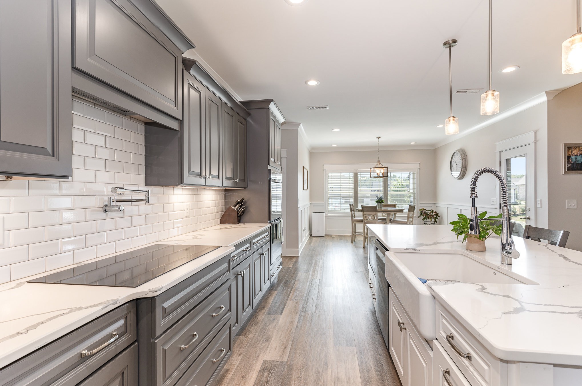 3501 Courtney Ln