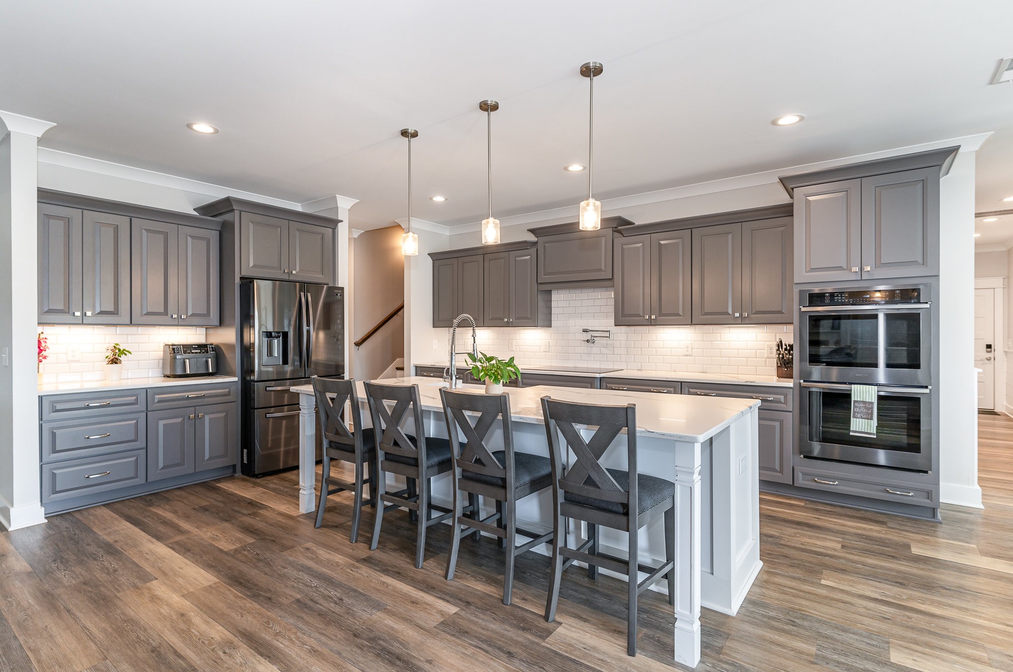 3501 Courtney Ln