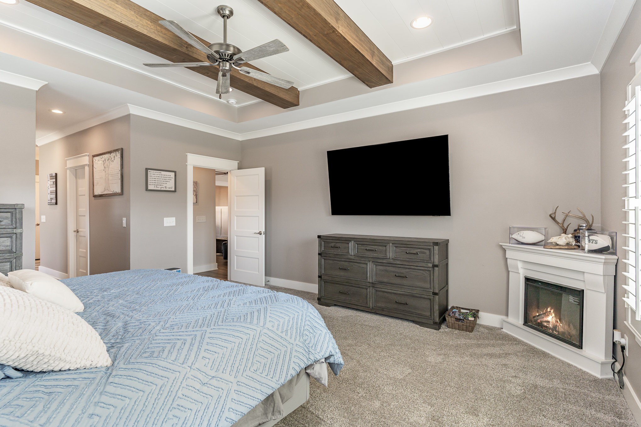 3501 Courtney Ln