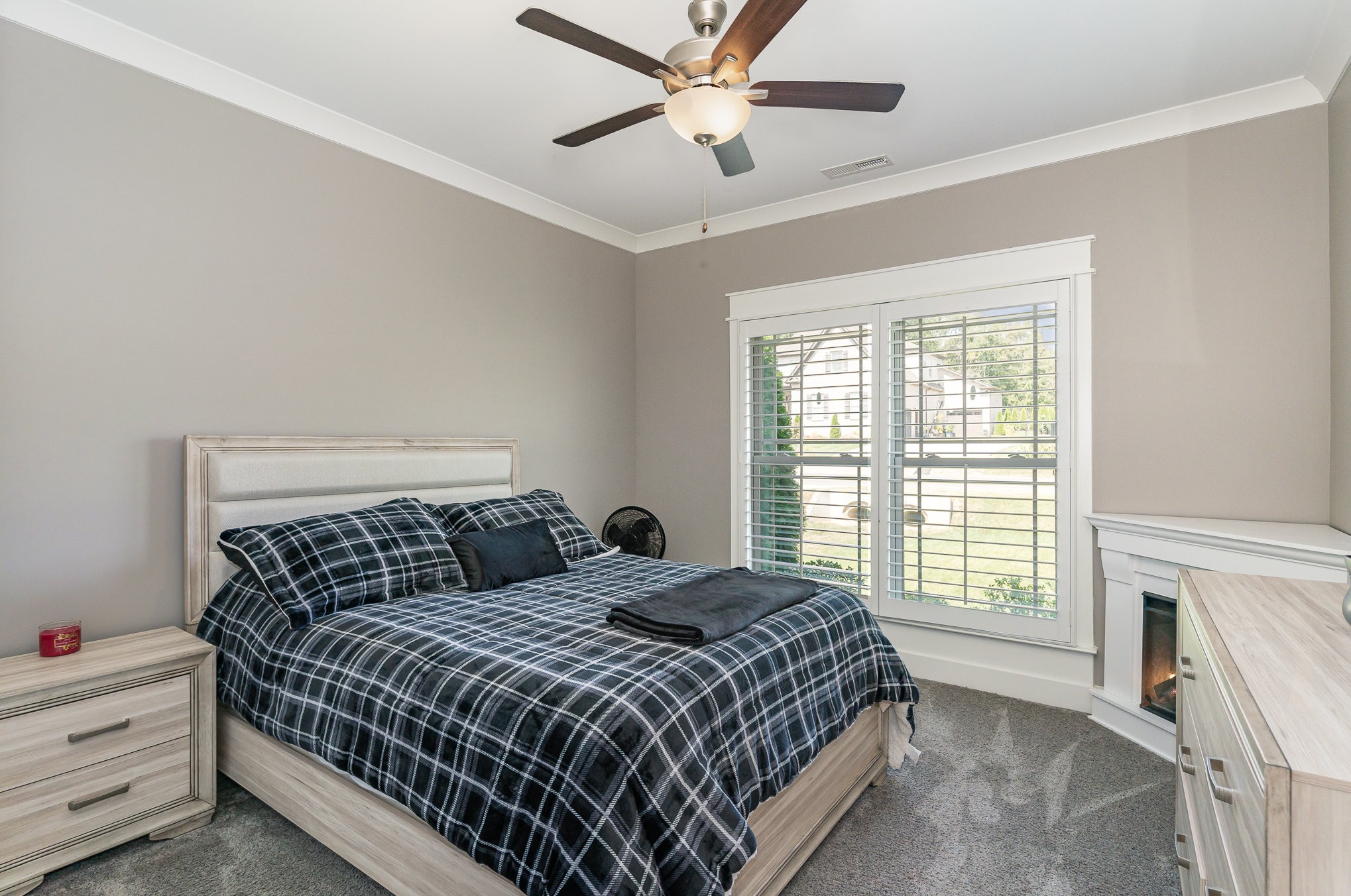 3501 Courtney Ln