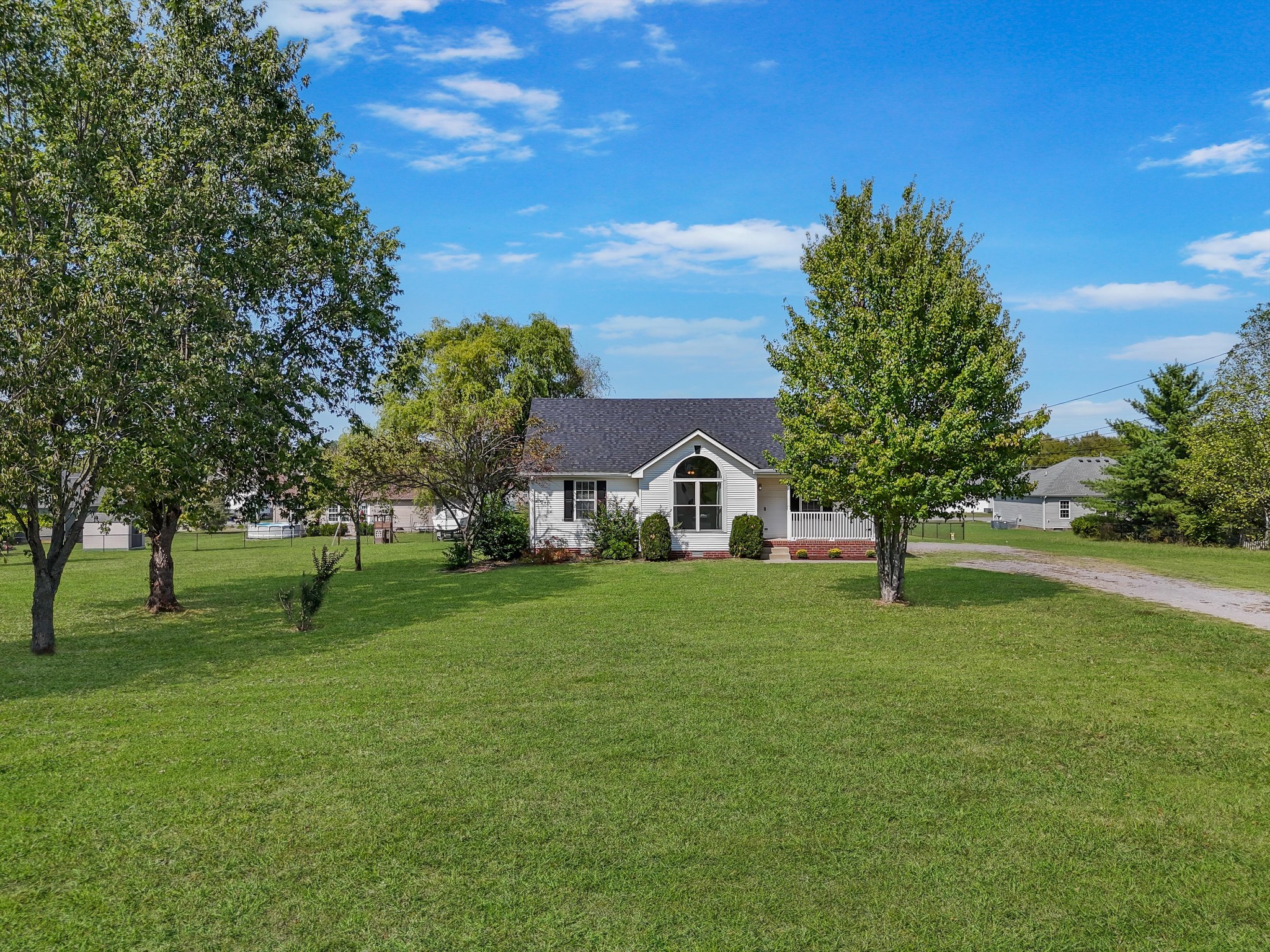 200 Heatherwood Ct