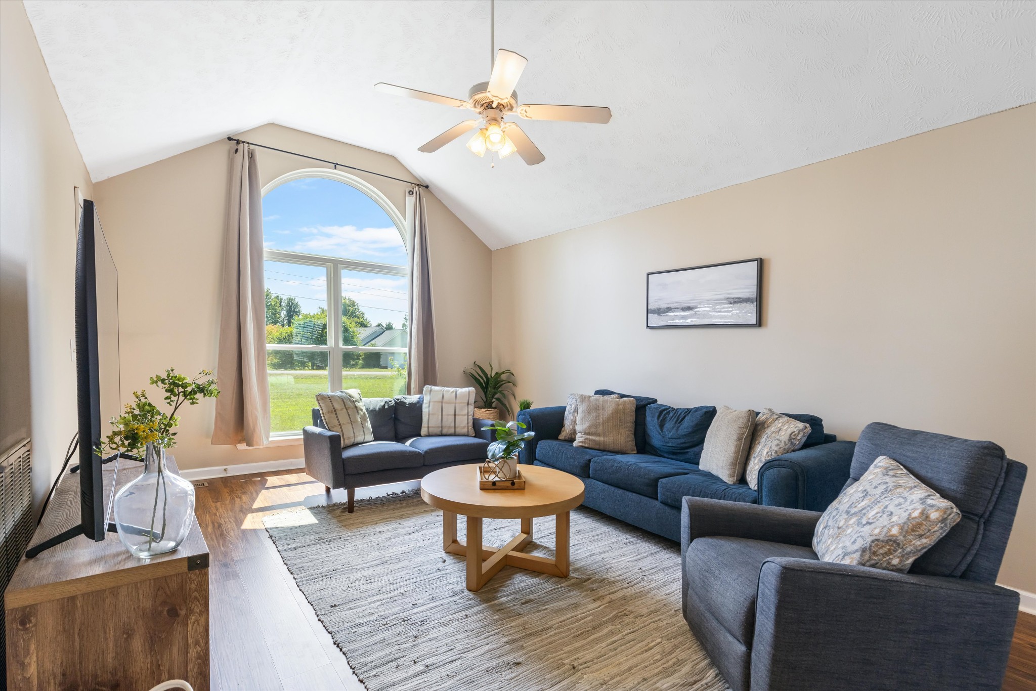 200 Heatherwood Ct