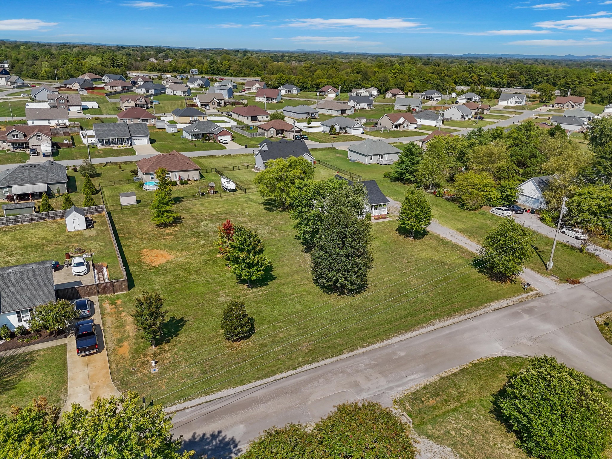 200 Heatherwood Ct