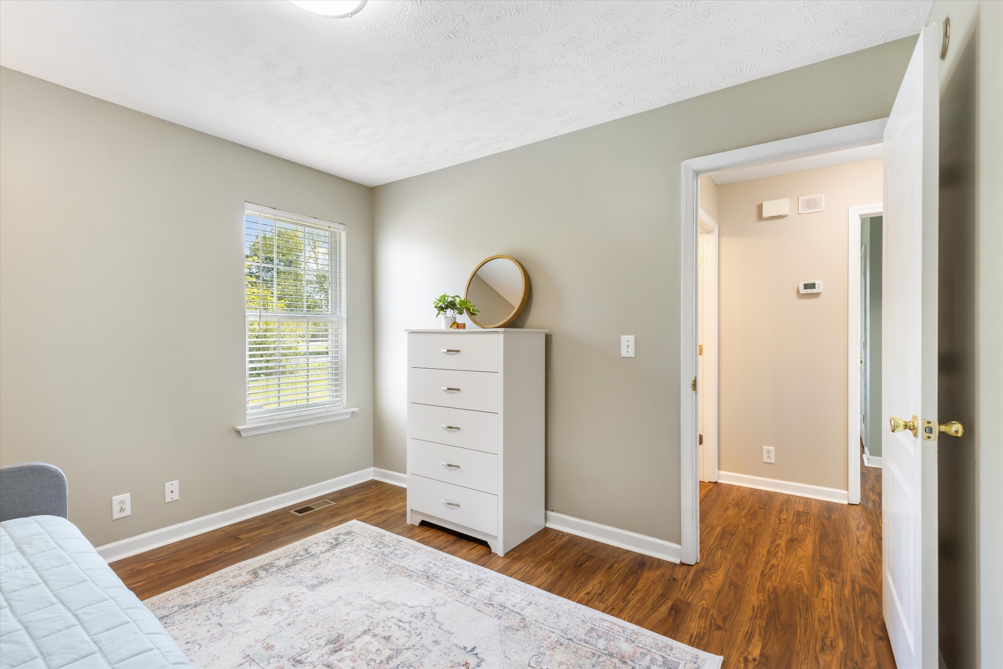 200 Heatherwood Ct
