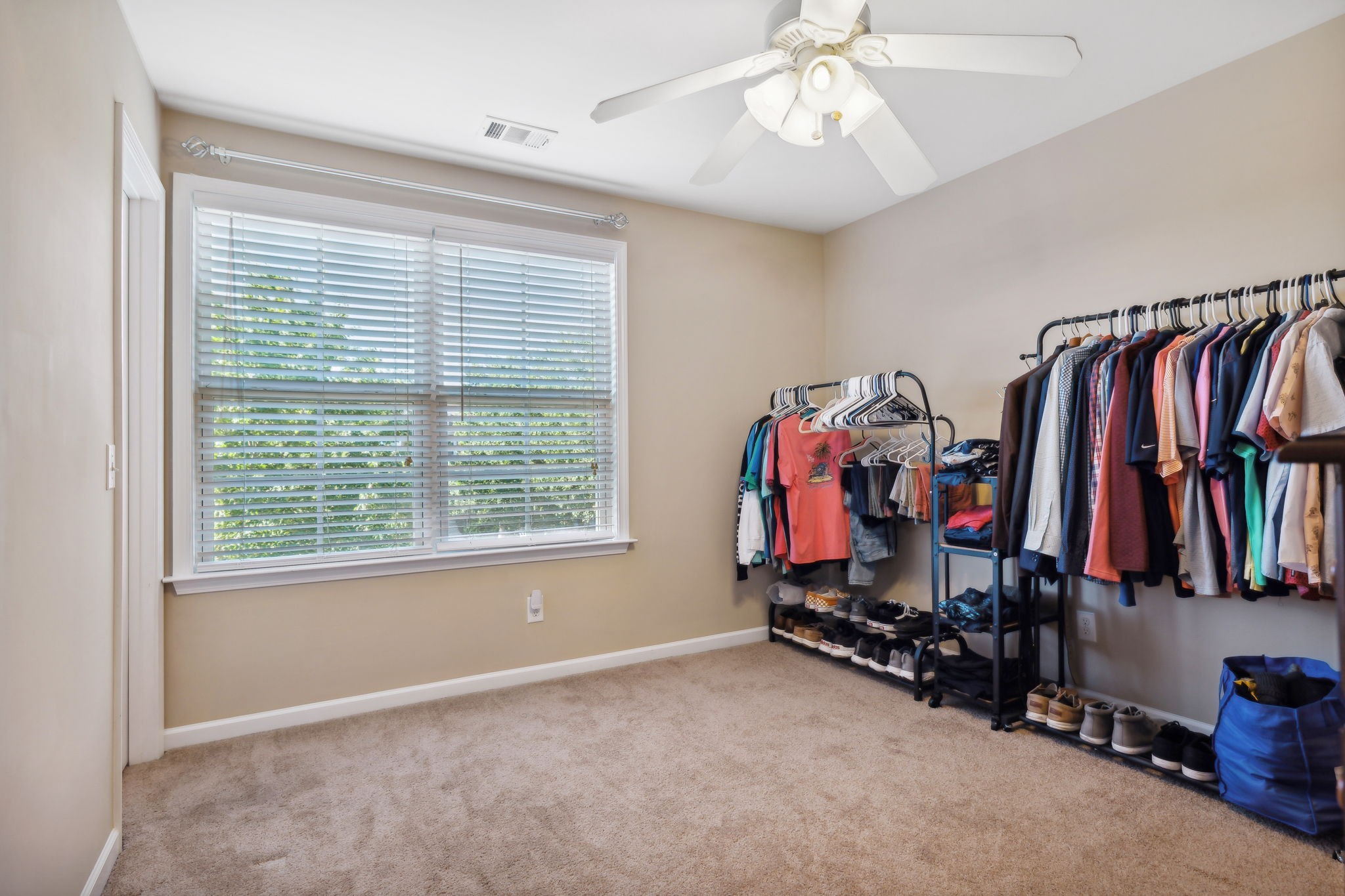 1353 Riverbrook Dr