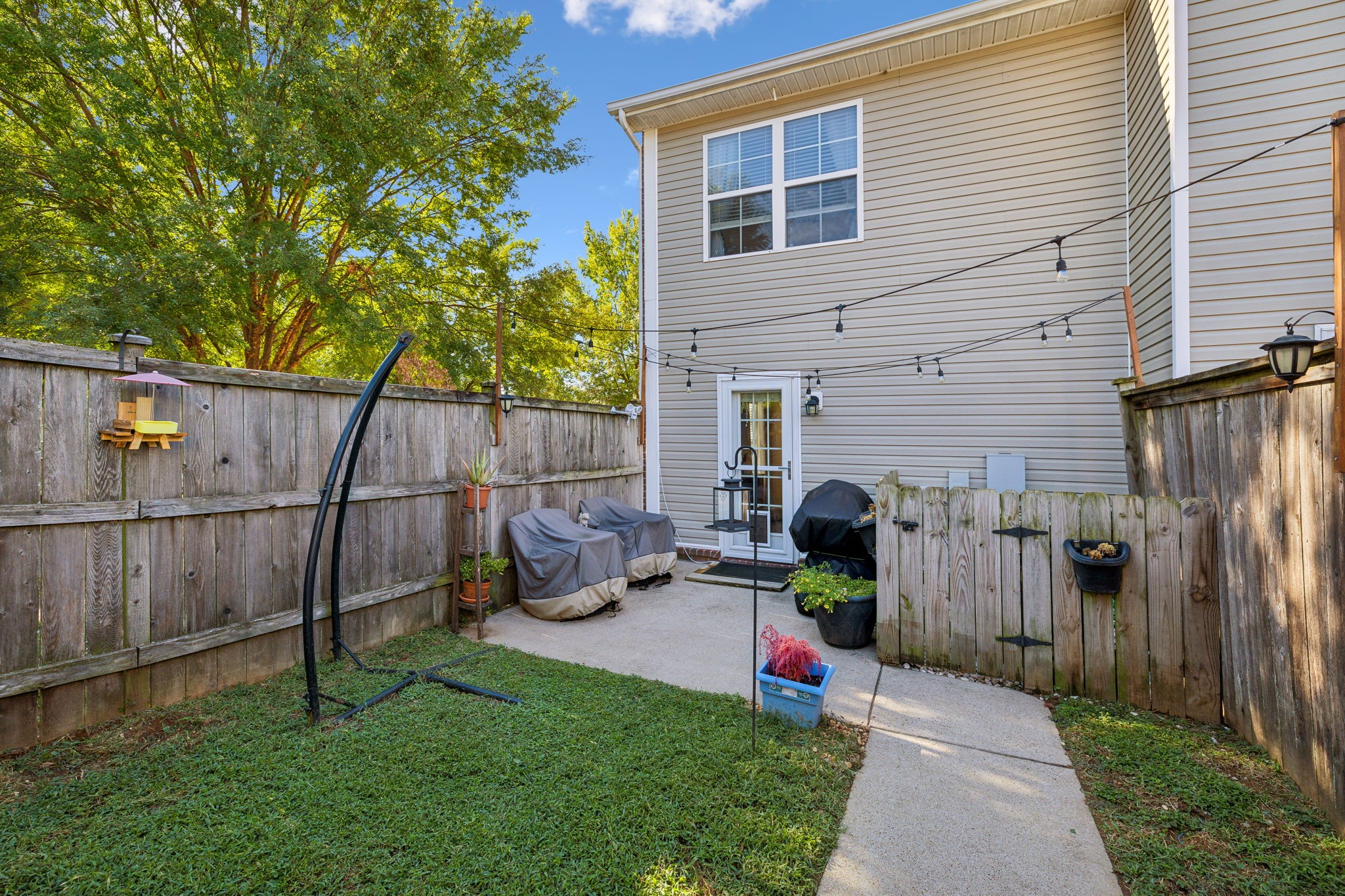 1353 Riverbrook Dr
