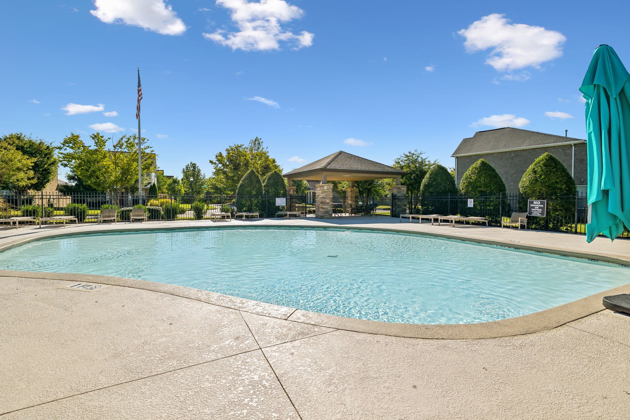 1353 Riverbrook Dr