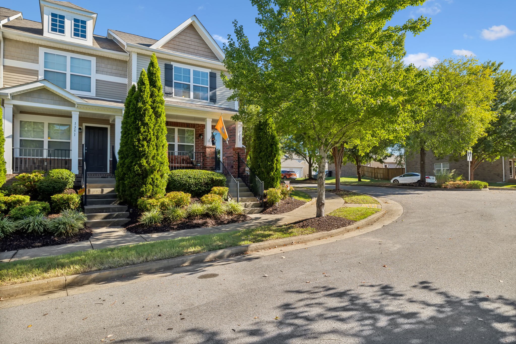 1353 Riverbrook Dr