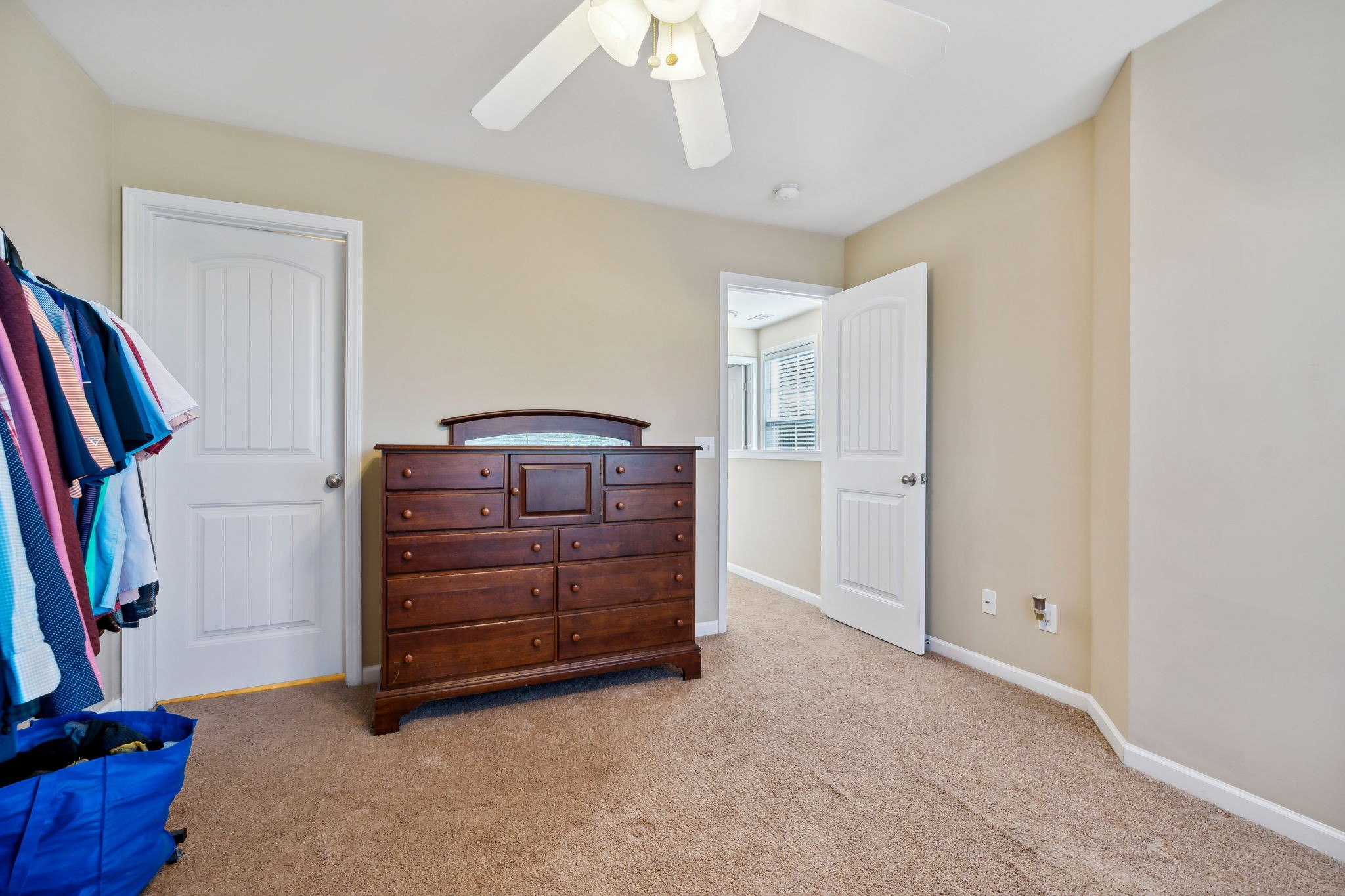 1353 Riverbrook Dr